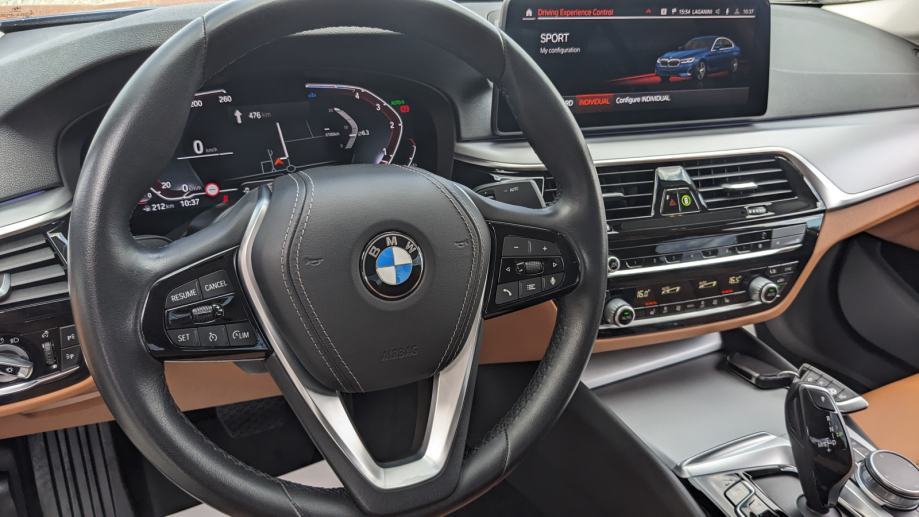 BMW SERIJA 5 520D LUXURY LINE, fotografija 16