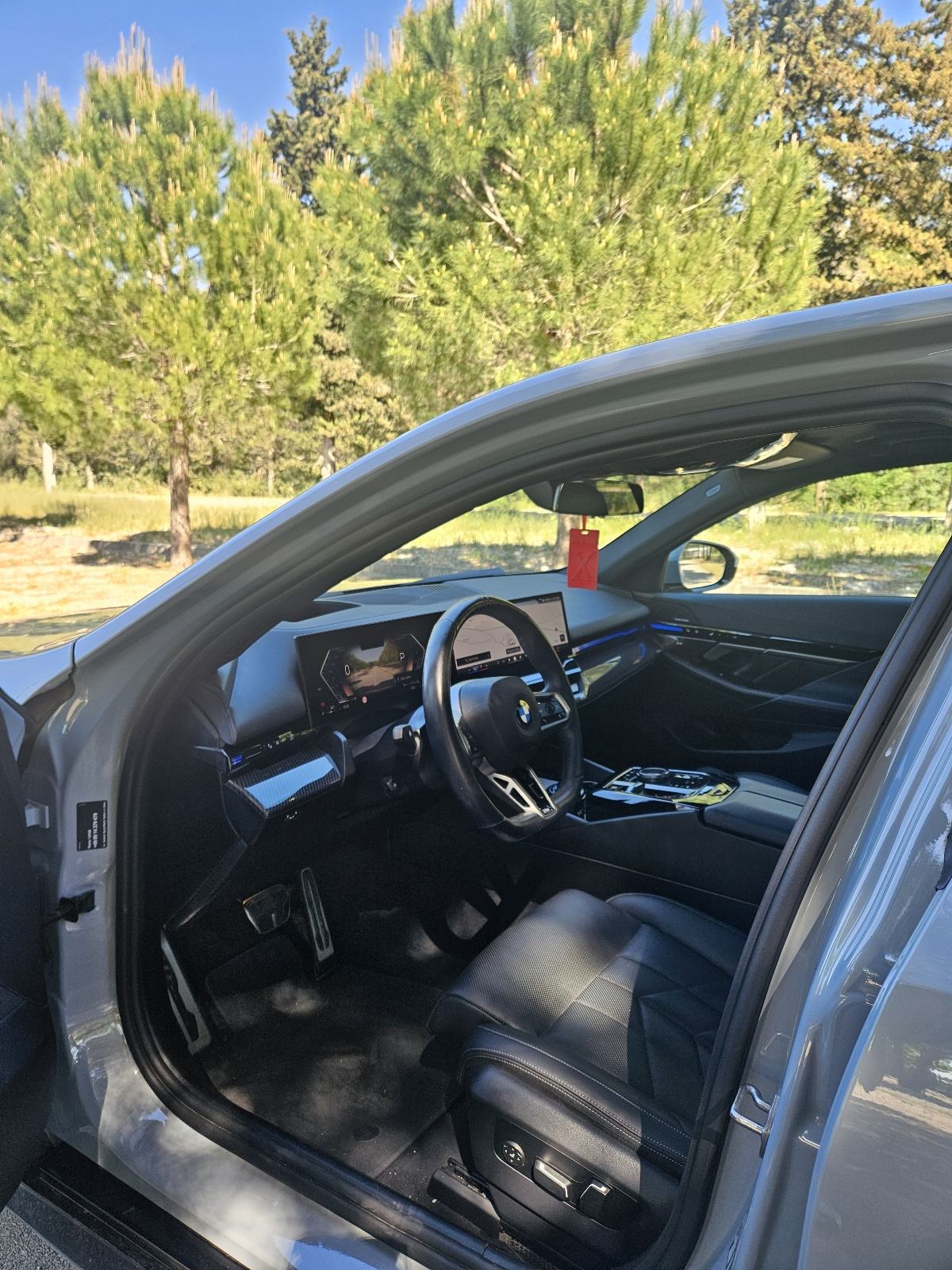 BMW serija 5 520d M-paket, Laser, H&K, 360kam, HeadUP,, fotografija 8