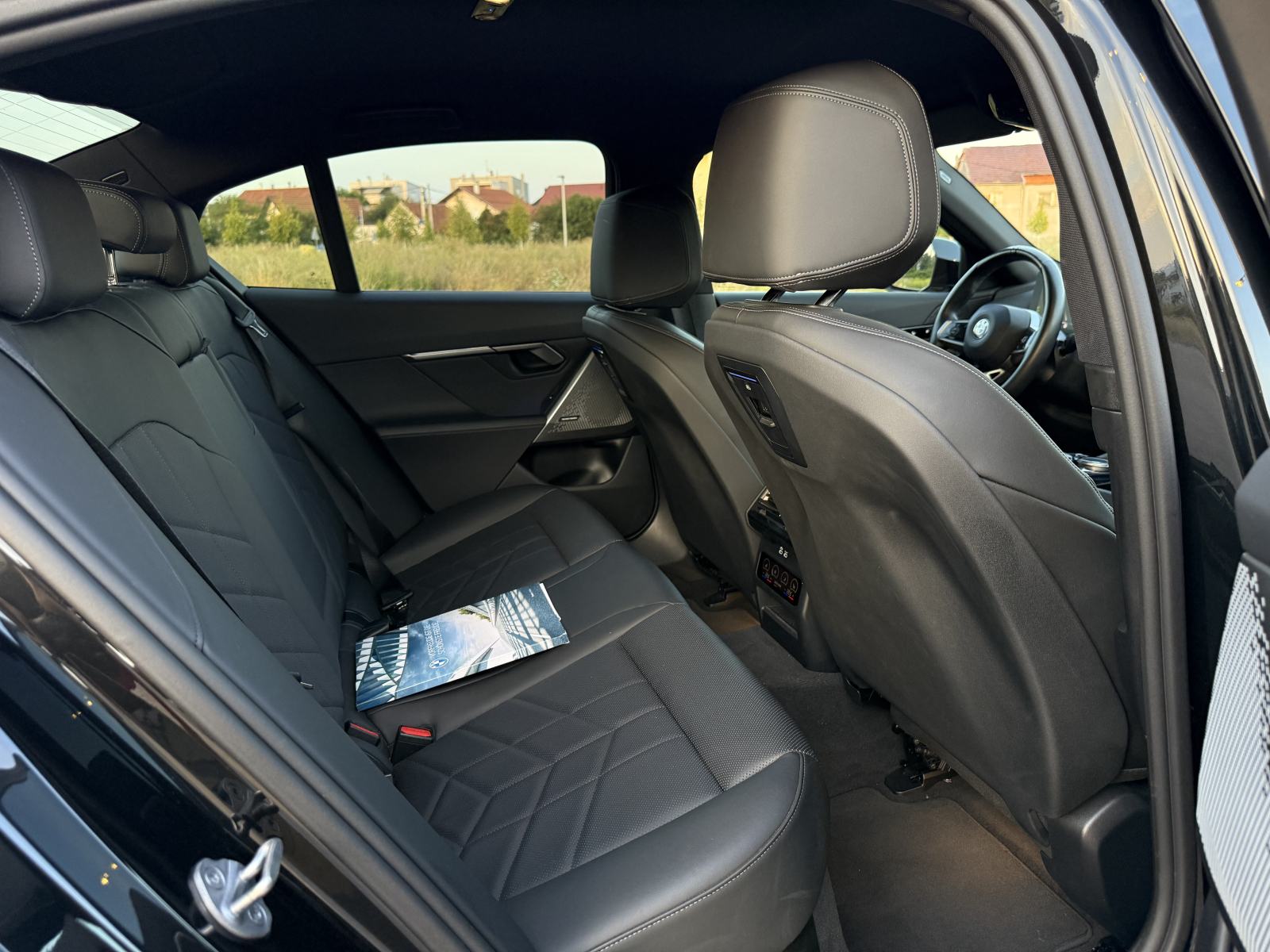 BMW serija 5 520D M-Paket M-Pro G60 2024 Mod-Jamstvo Laseri Iconic H&K, fotografija 14