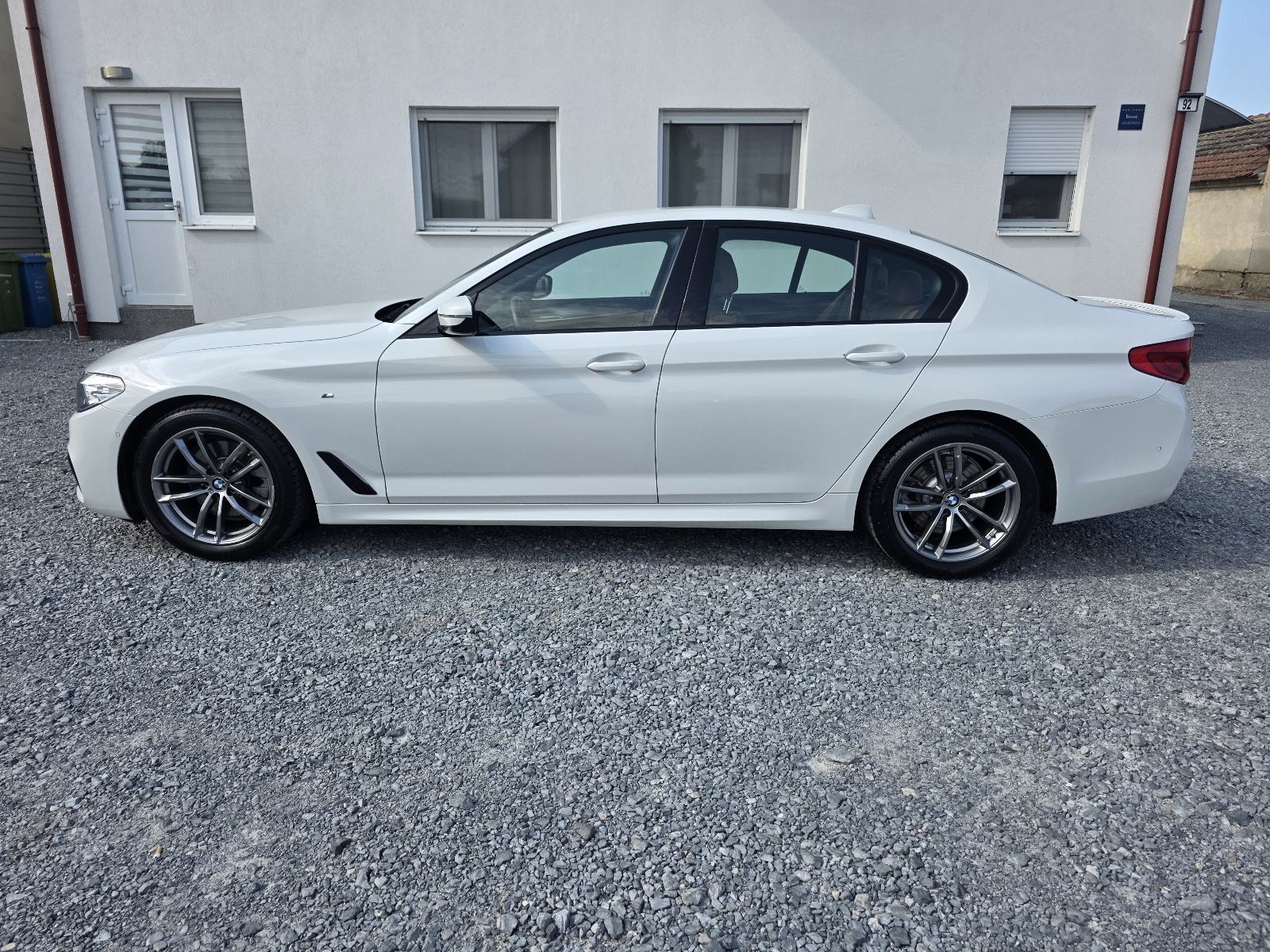 BMW 520d ❌ M paket ❌ virtual ❌, fotografija 8