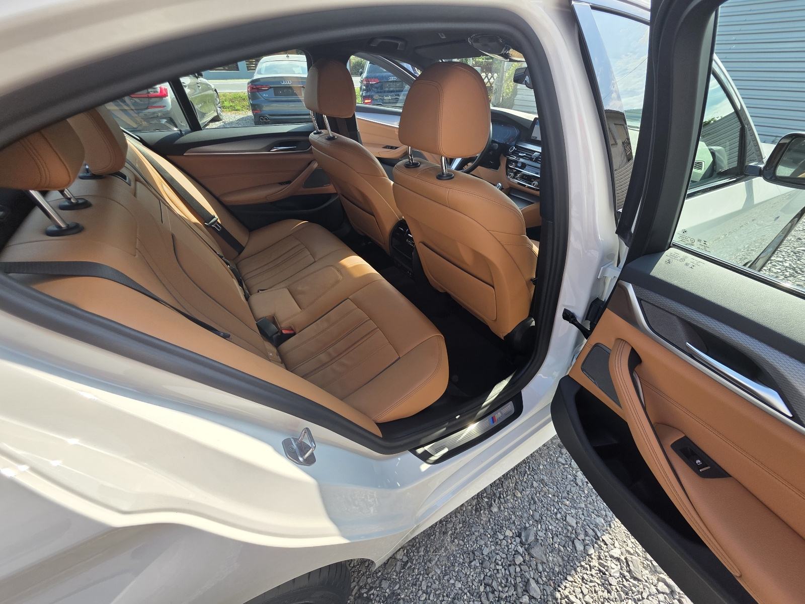 BMW 520d ❌ M paket ❌ virtual ❌, fotografija 12