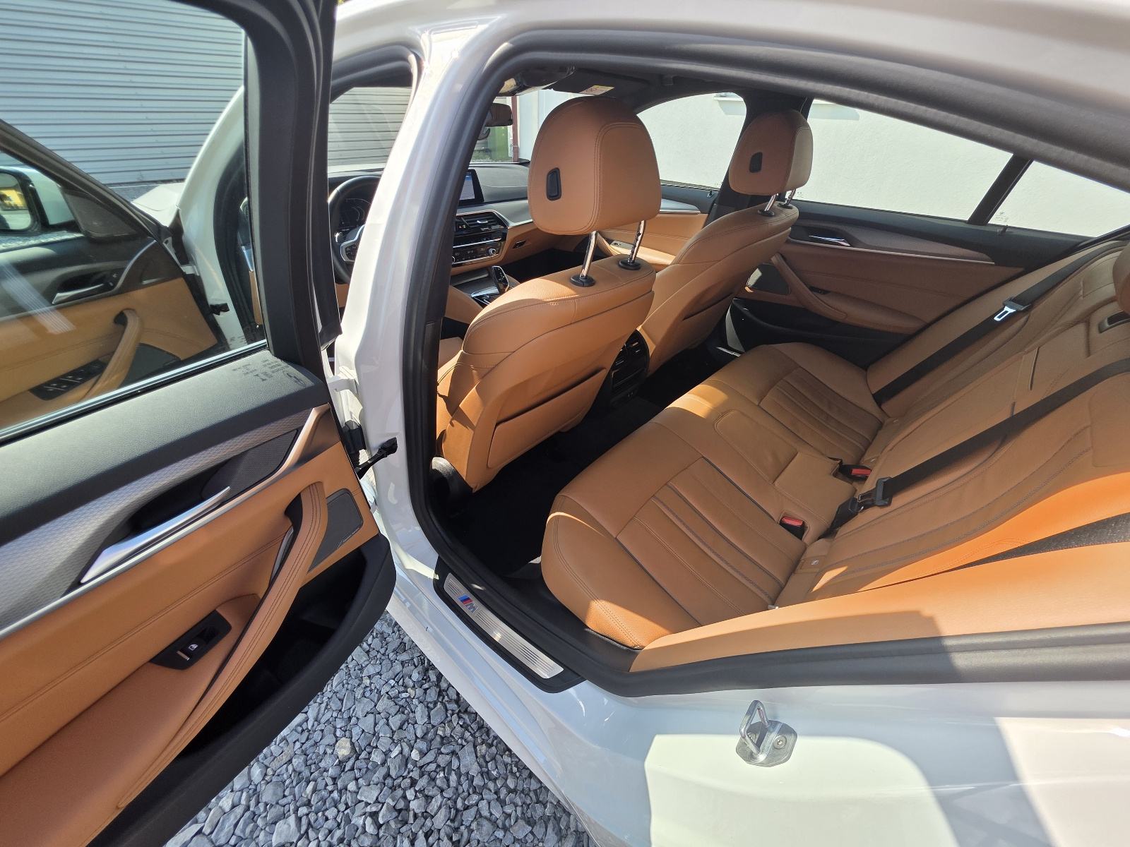 BMW 520d ❌ M paket ❌ virtual ❌, fotografija 11