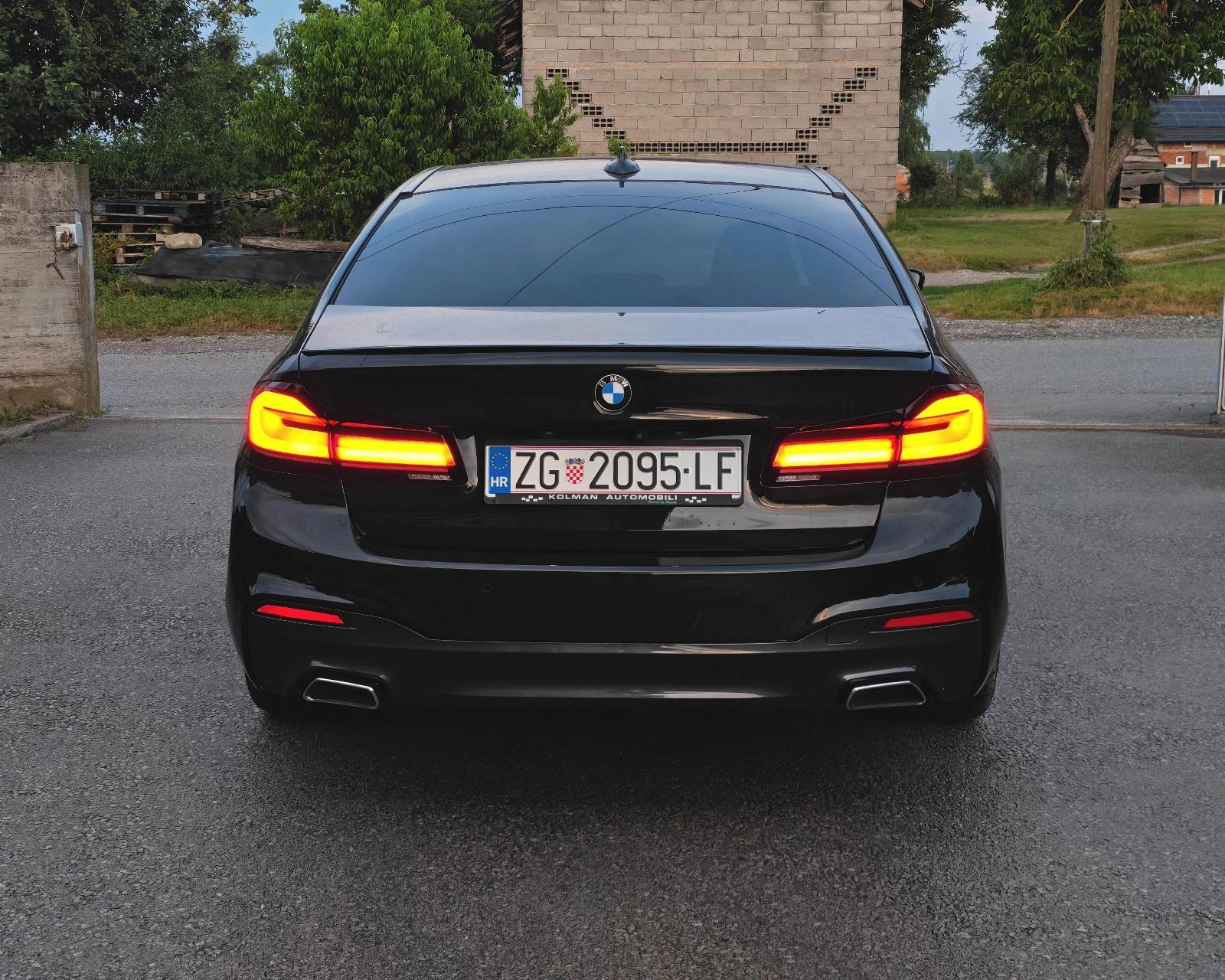 BMW serija 5 520d M sport digital key, fotografija 4