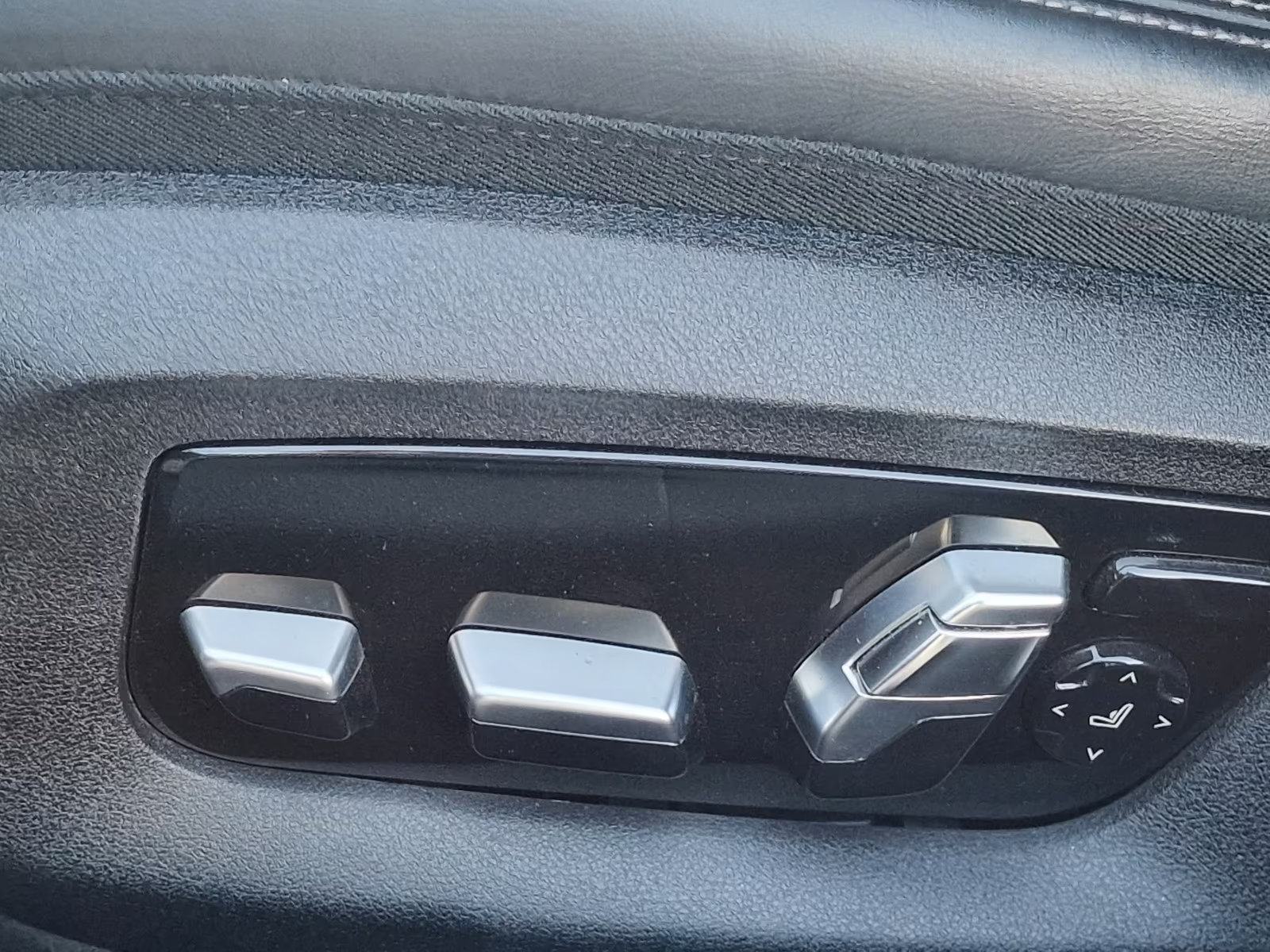 BMW serija 5 520d M-sport LED navi koža HeadUp klimaX4 displayKey, pogled izvana - slika 4
