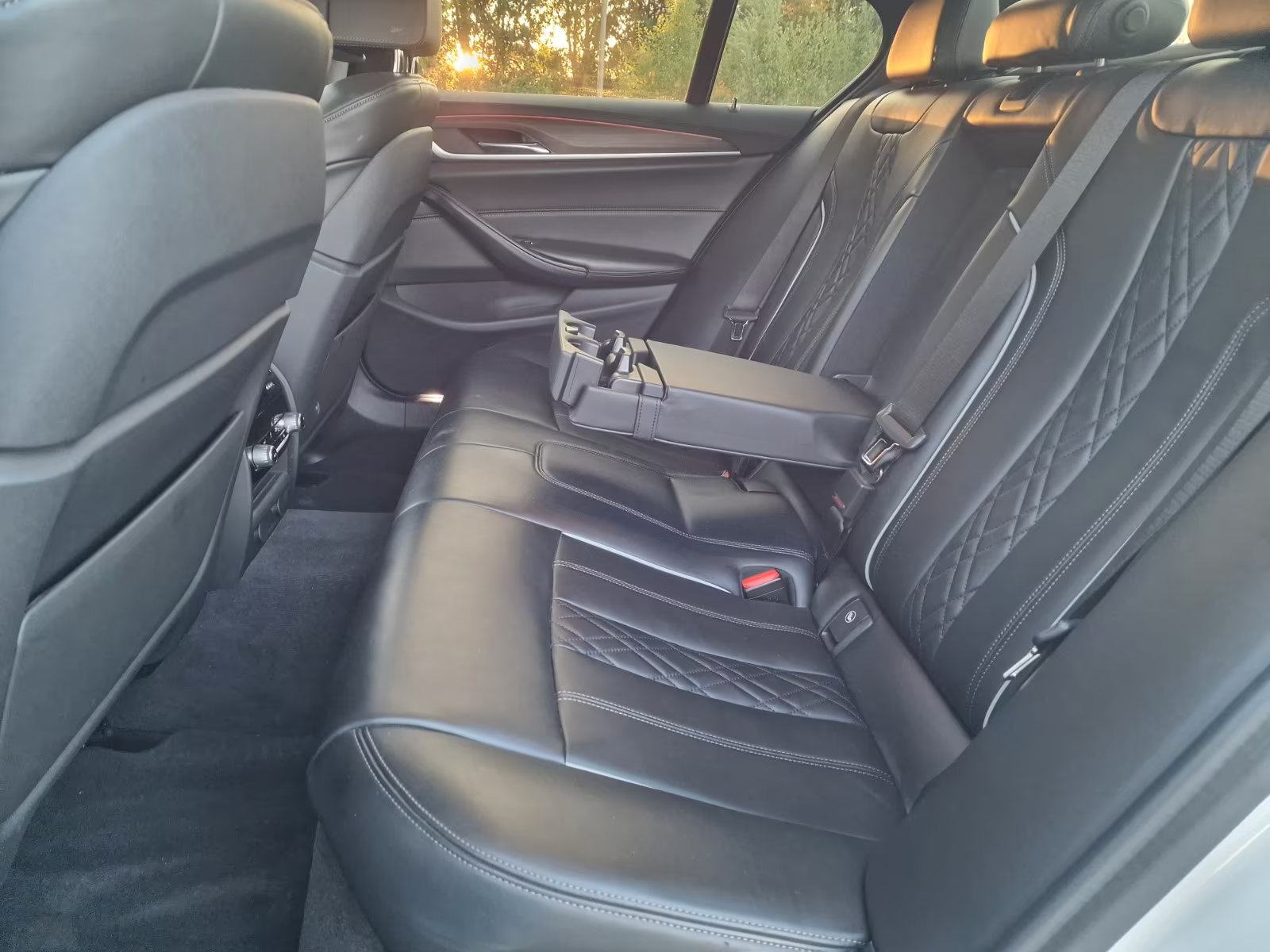 BMW serija 5 520d M-sport LED navi koža HeadUp klimaX4 displayKey, fotografija 8