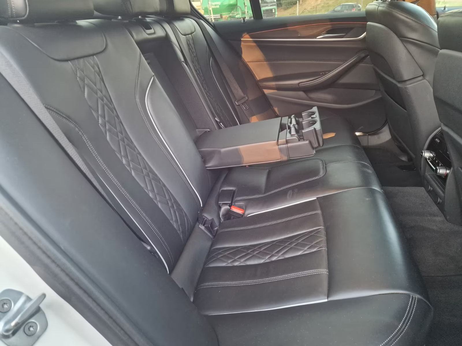 BMW serija 5 520d M-sport LED navi koža HeadUp klimaX4 displayKey, fotografija 9