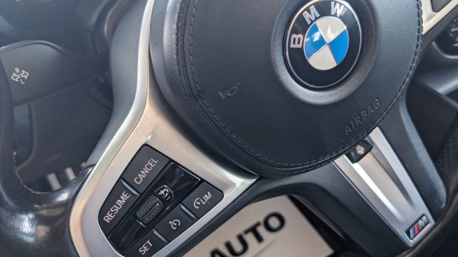 BMW SERIJA 5 520d M SPORT PAKET, fotografija 14