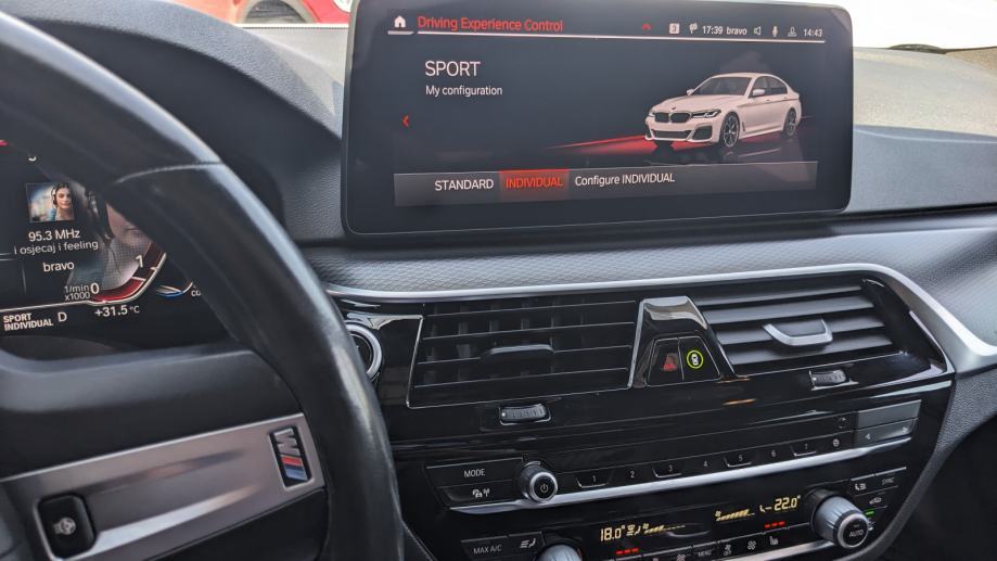 BMW SERIJA 5 520d M SPORT PAKET, fotografija 18
