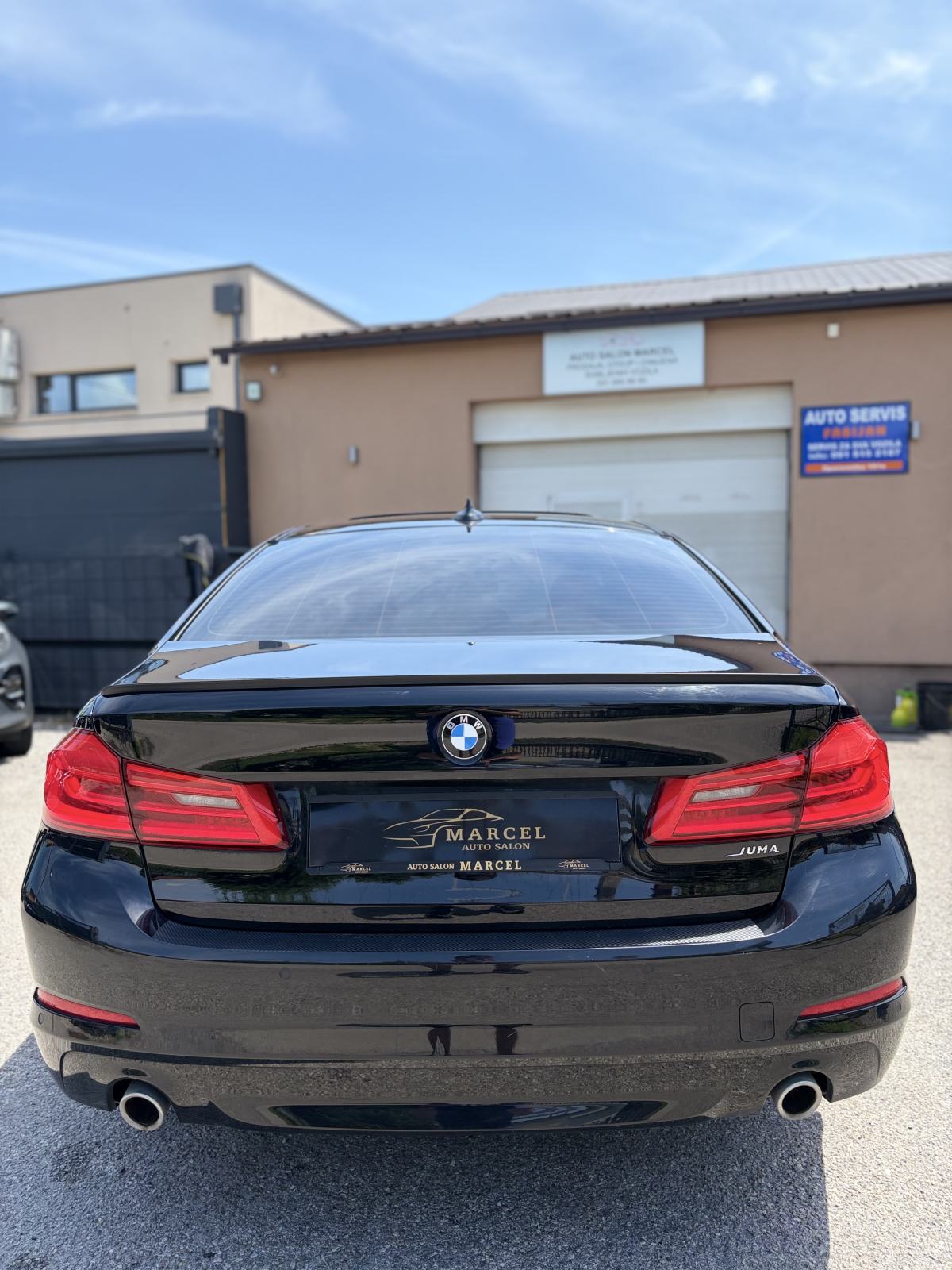 BMW serija 5 520d ŠIBER,NAVI,XENON,TEMPOMAT.., fotografija 8