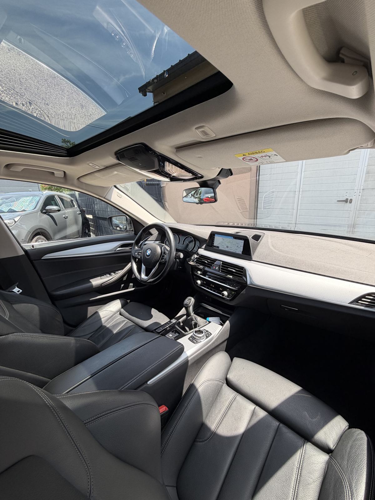 BMW serija 5 520d ŠIBER,NAVI,XENON,TEMPOMAT.., fotografija 13
