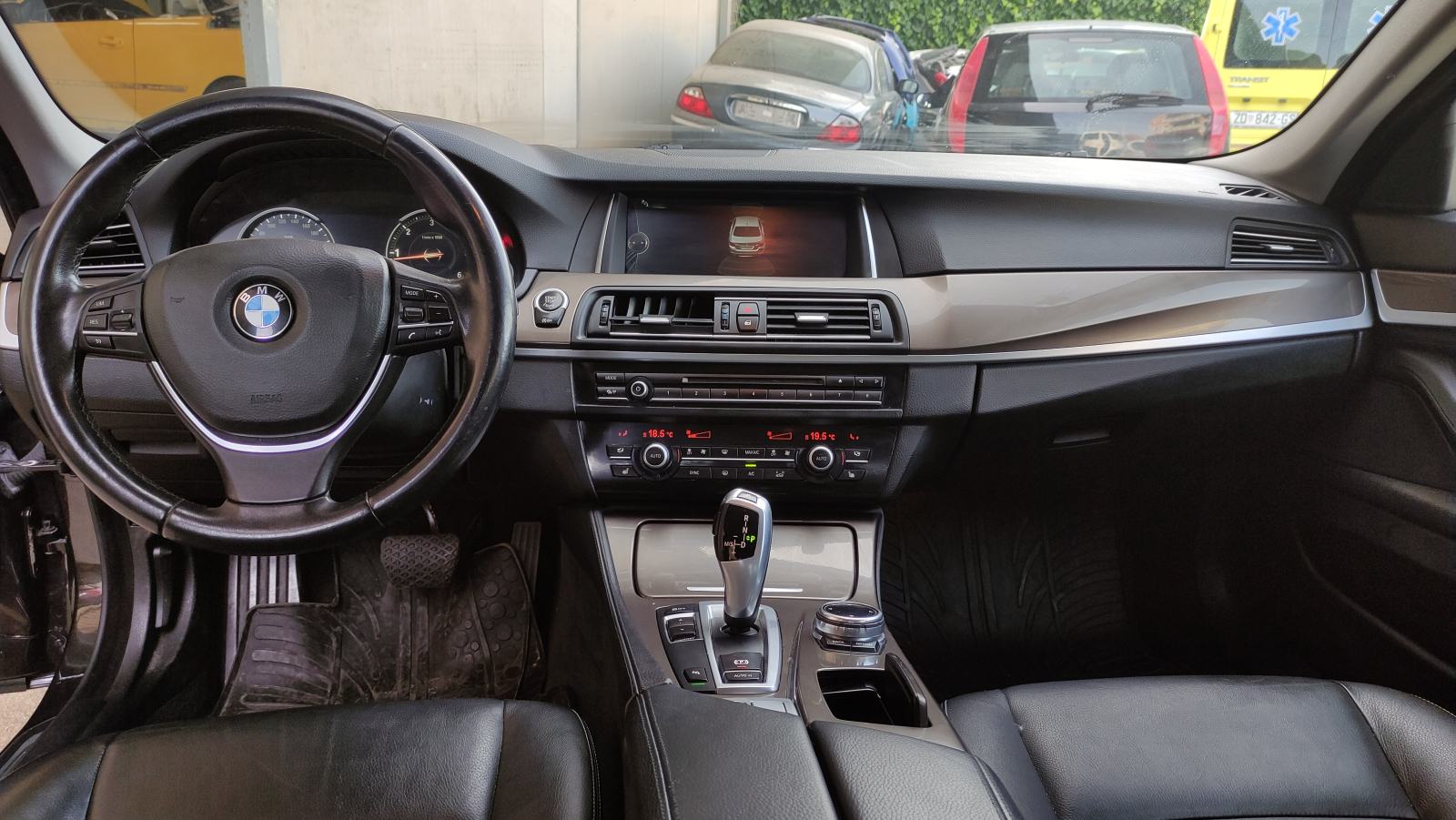 BMW serija 5 520d, fotografija 5
