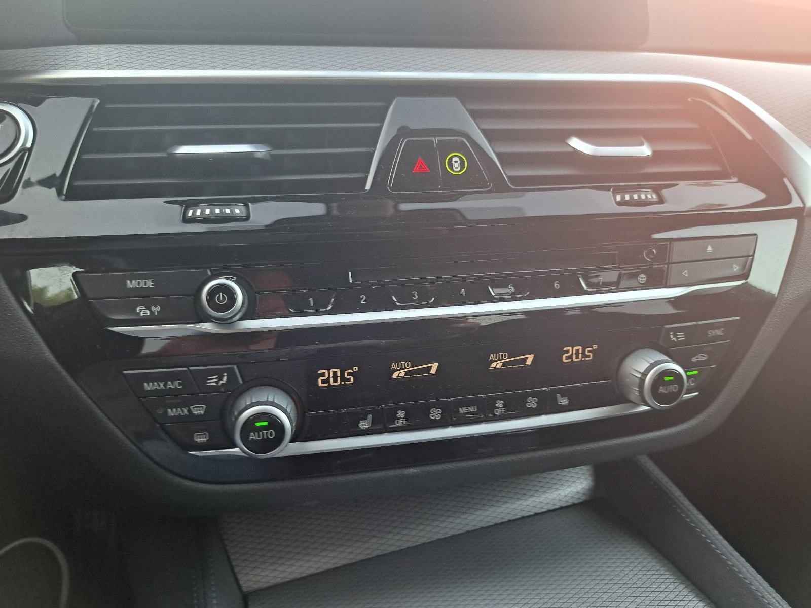 BMW serija 5 520d, fotografija 13