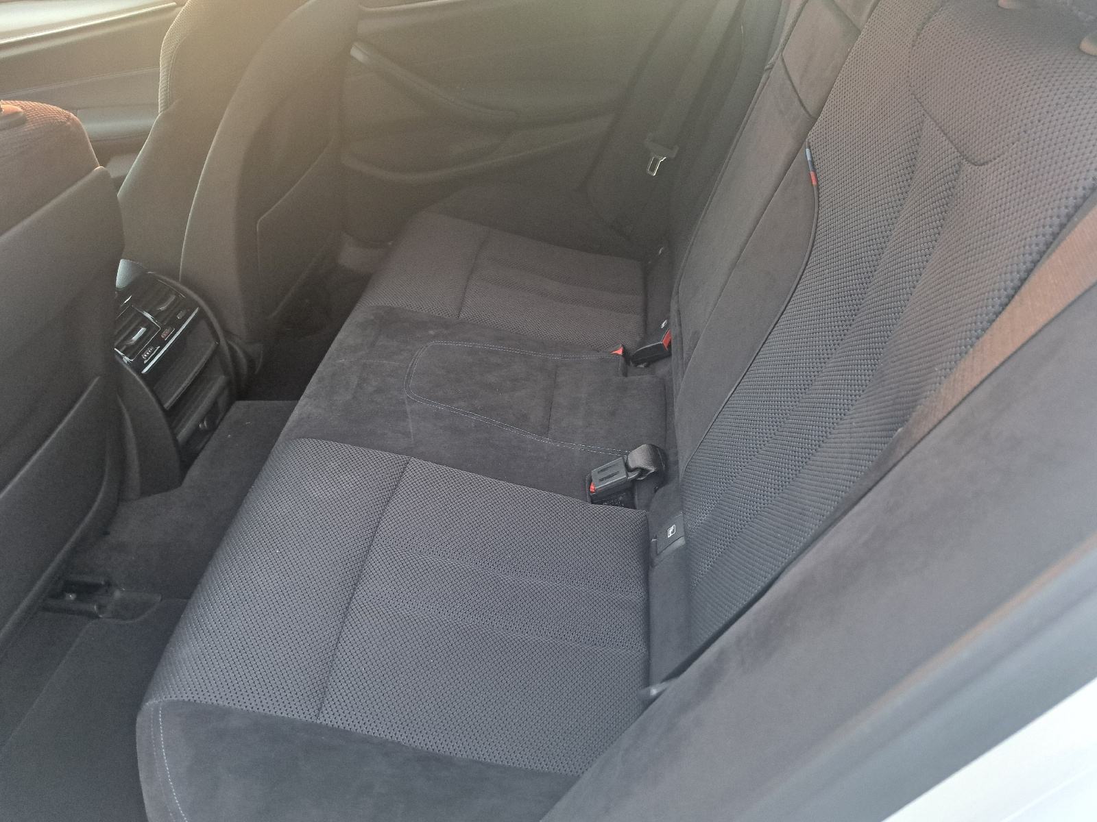 BMW serija 5 520d, fotografija 16