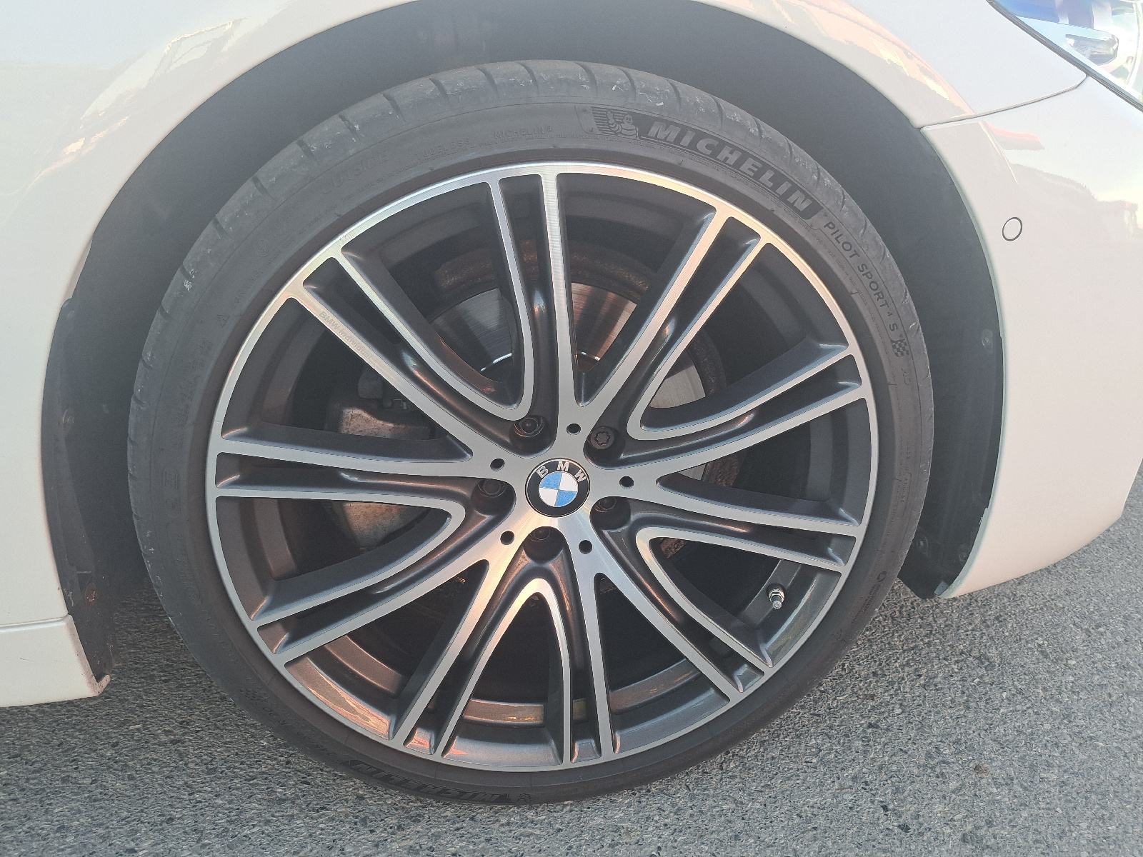 BMW serija 5 520d, fotografija 17