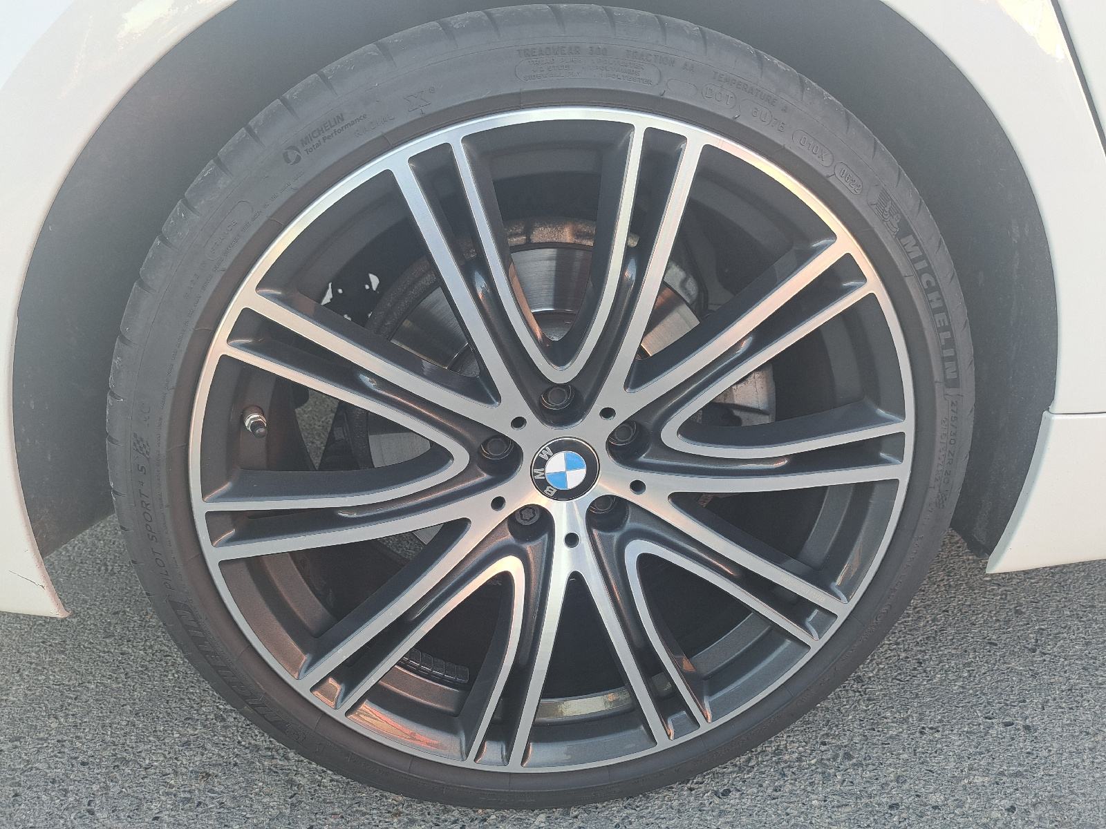 BMW serija 5 520d, fotografija 18
