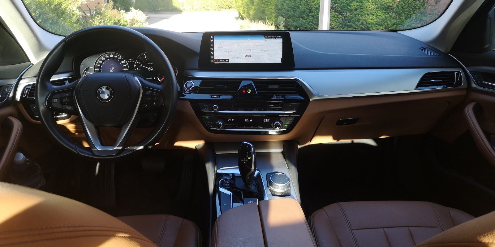 BMW serija 5 520d LUXURY LINE, fotografija 9