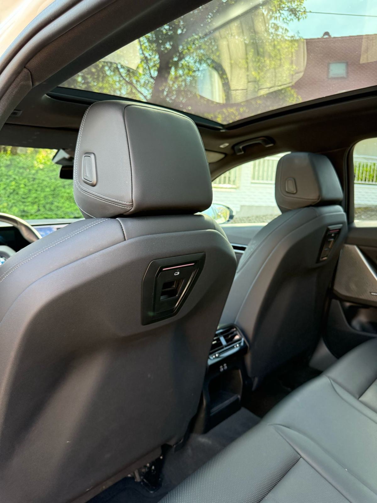 BMW serija 5 520d, fotografija 3