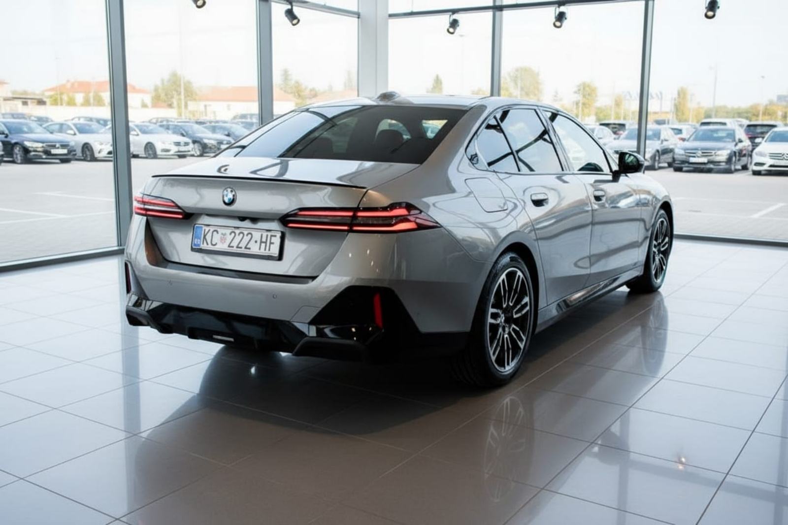 BMW serija 5 520d, fotografija 10
