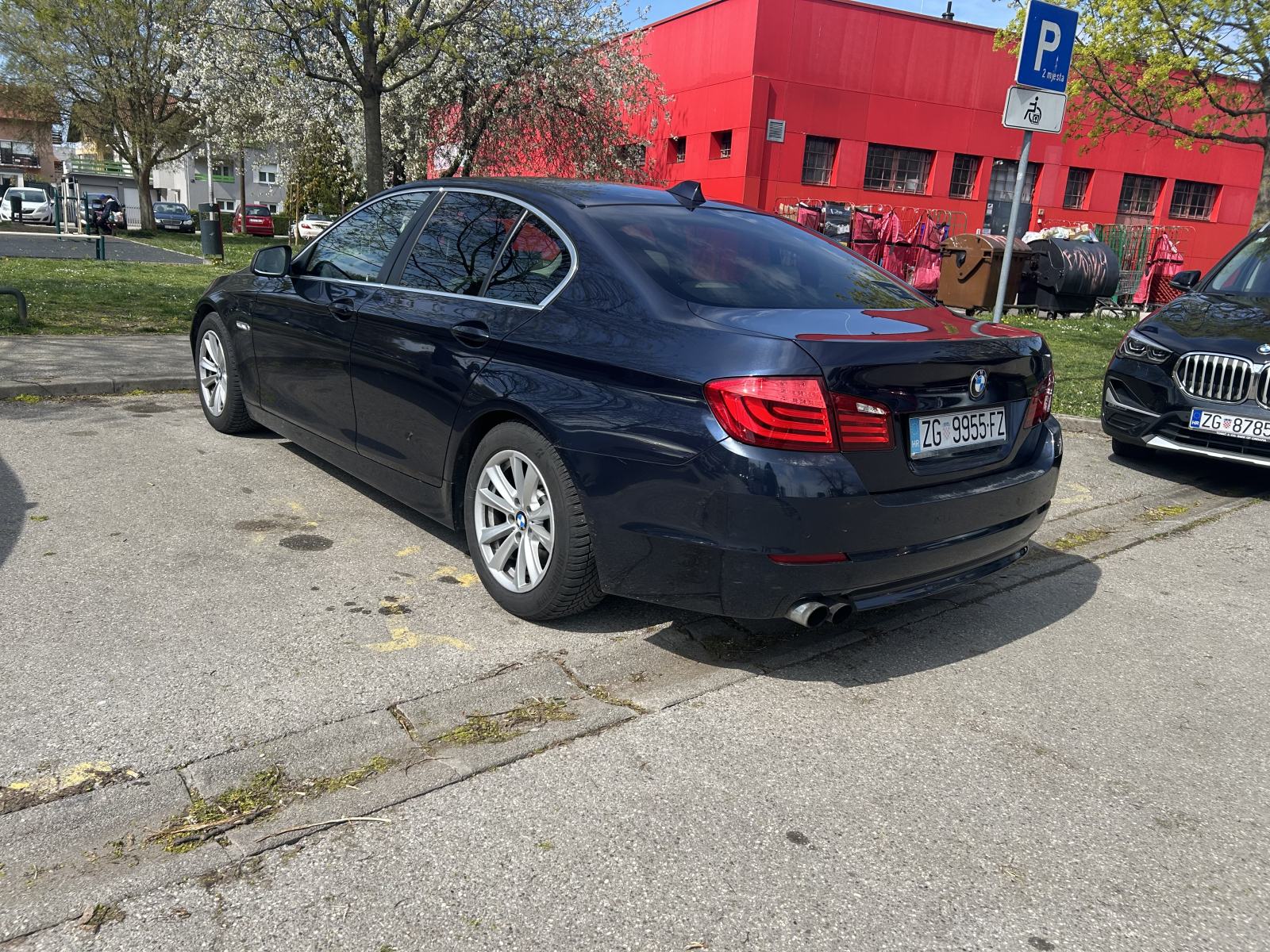 BMW 520d, Soft close, Koža, fotografija 3