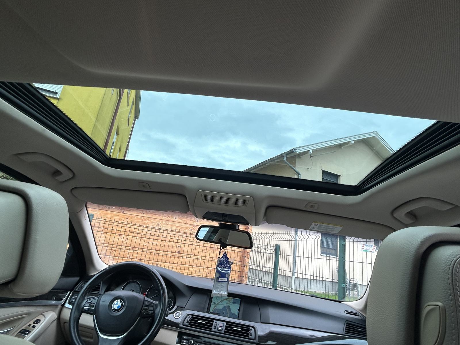 BMW 520d, Soft close, Koža, fotografija 10