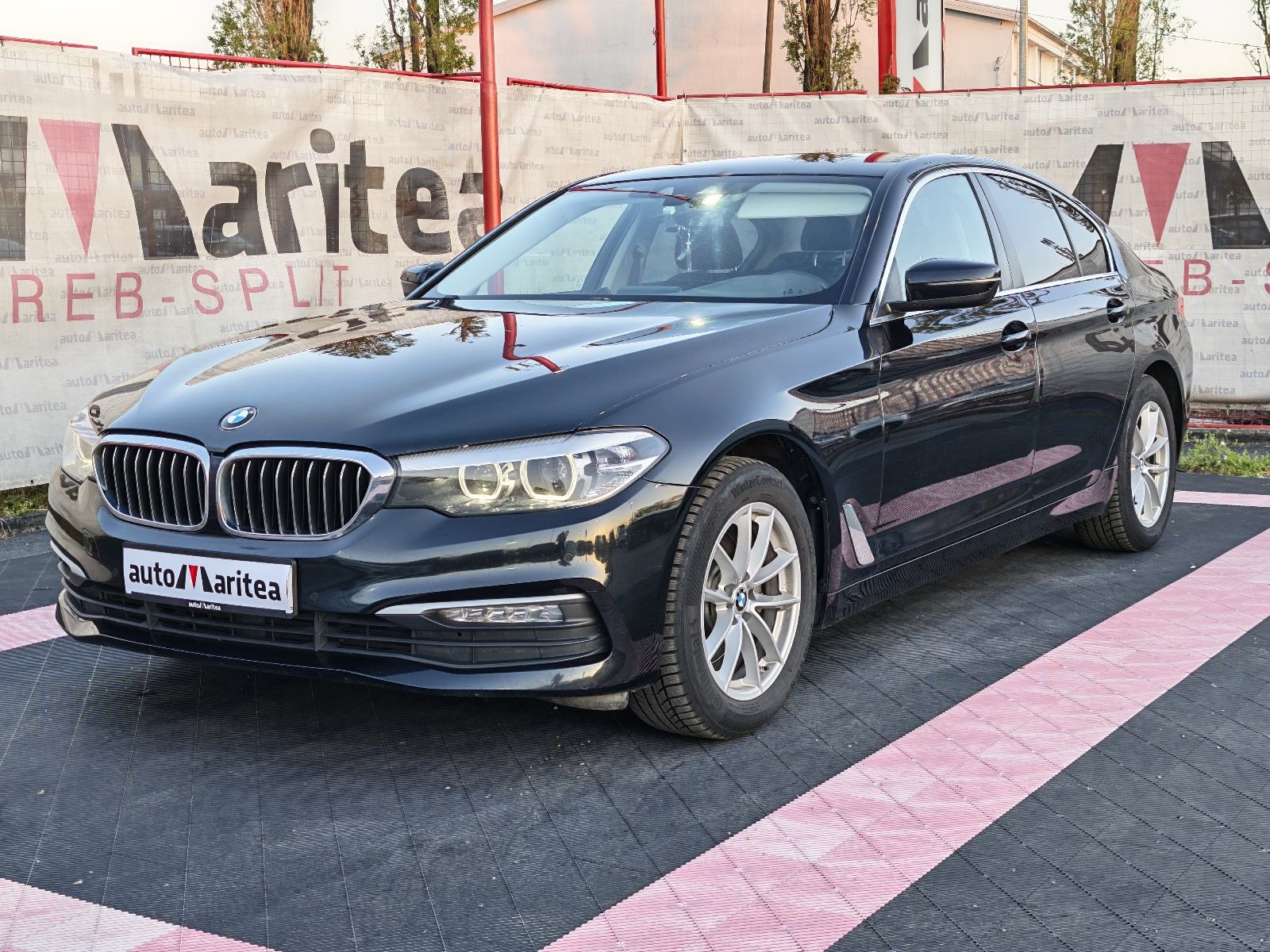 BMW serija 5 520d*Business line*Led*navi*Alu*Garancija, pogled izvana - slika 3