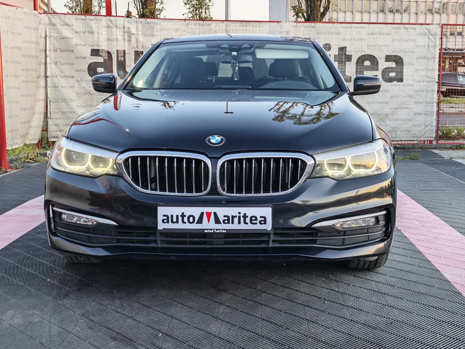 BMW serija 5 520d*Business line*Led*navi*Alu*Garancija, pogled izvana - slika 4