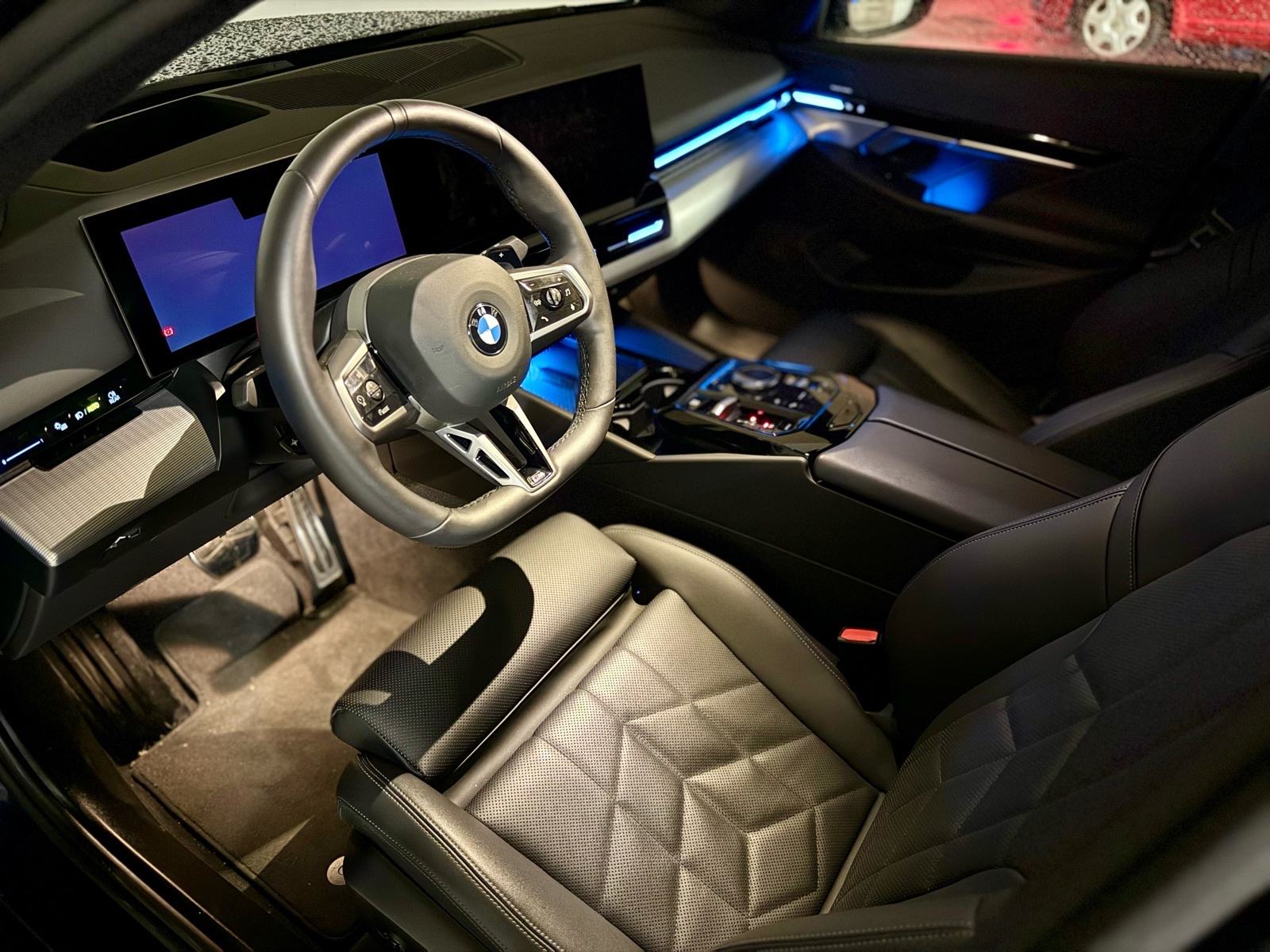 BMW serija 5 520d M SPORT|VENT EL.SJED|360°|HEAD-UP|AMB|GARANC.2029, fotografija 10