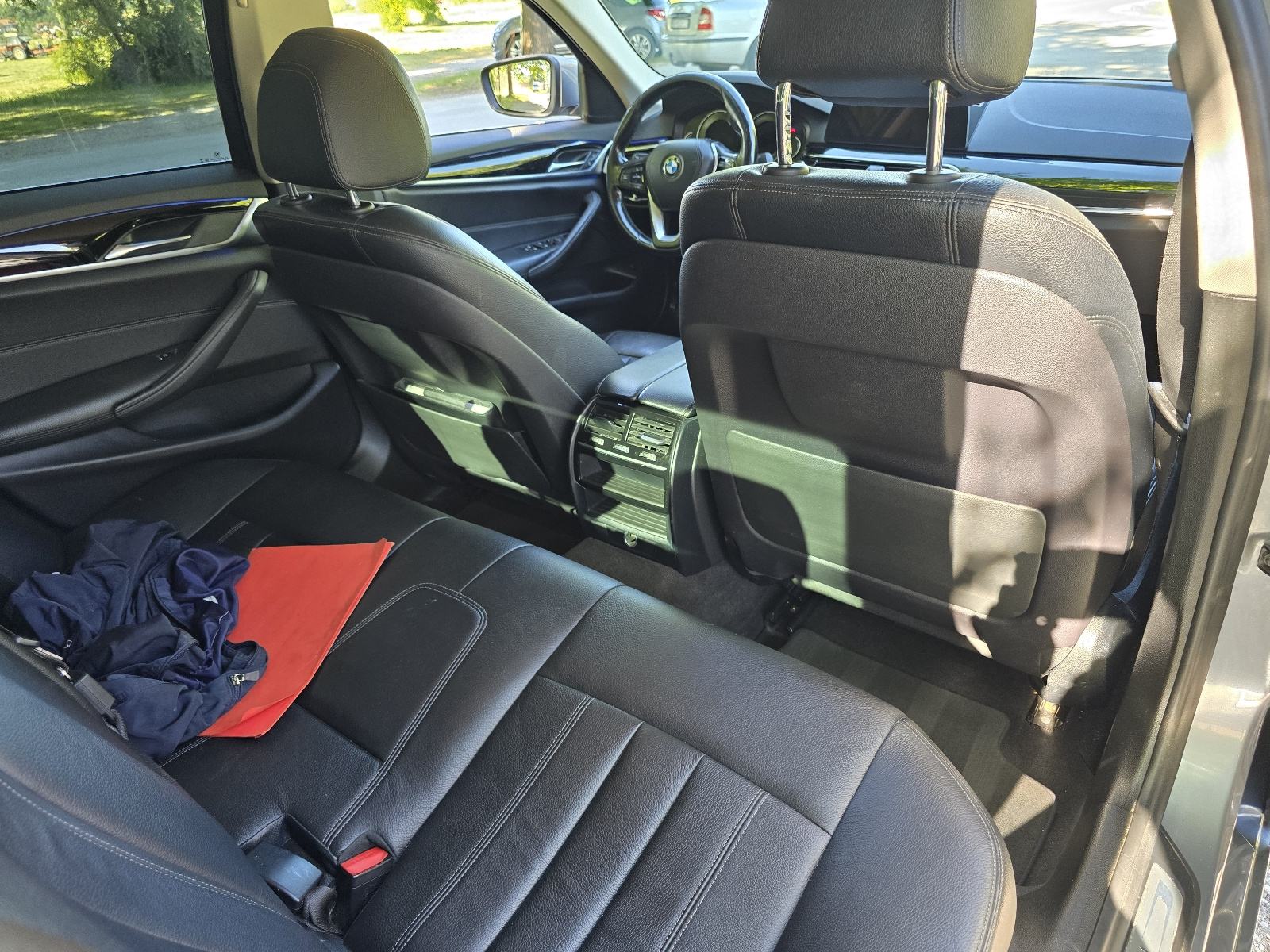 BMW serija 5 520d, fotografija 6
