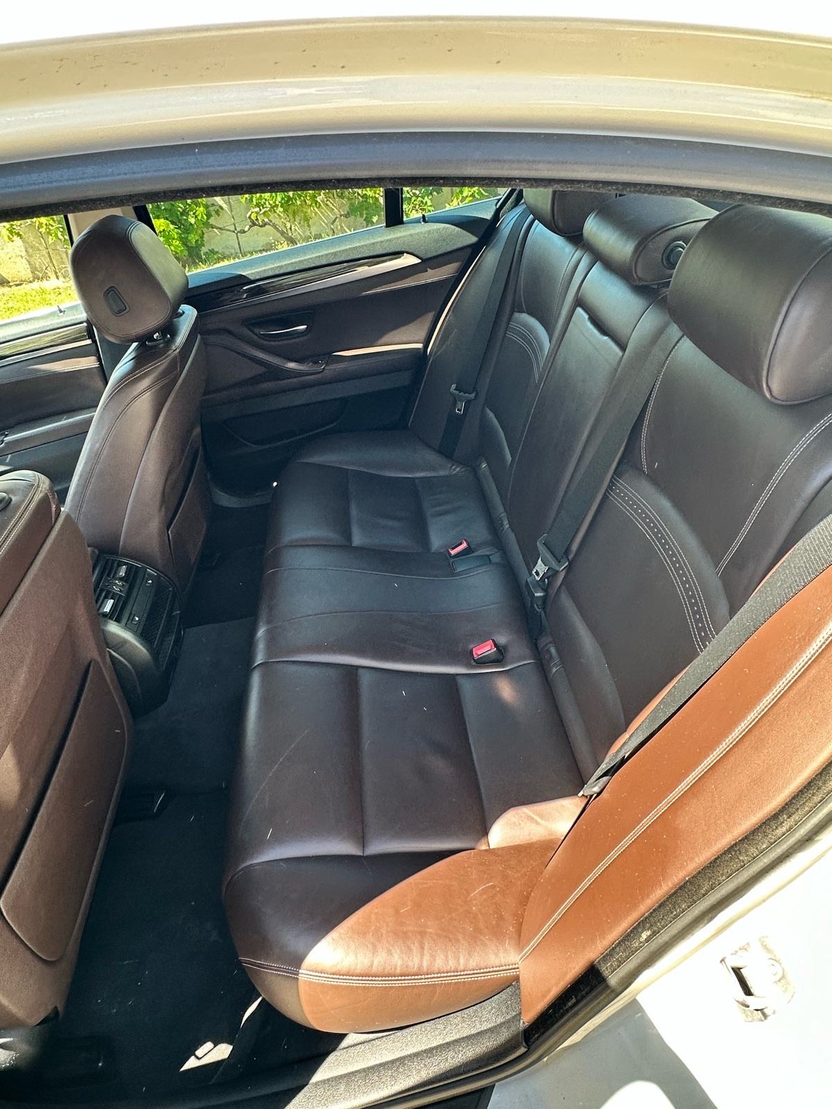 BMW serija 5 520d, fotografija 12