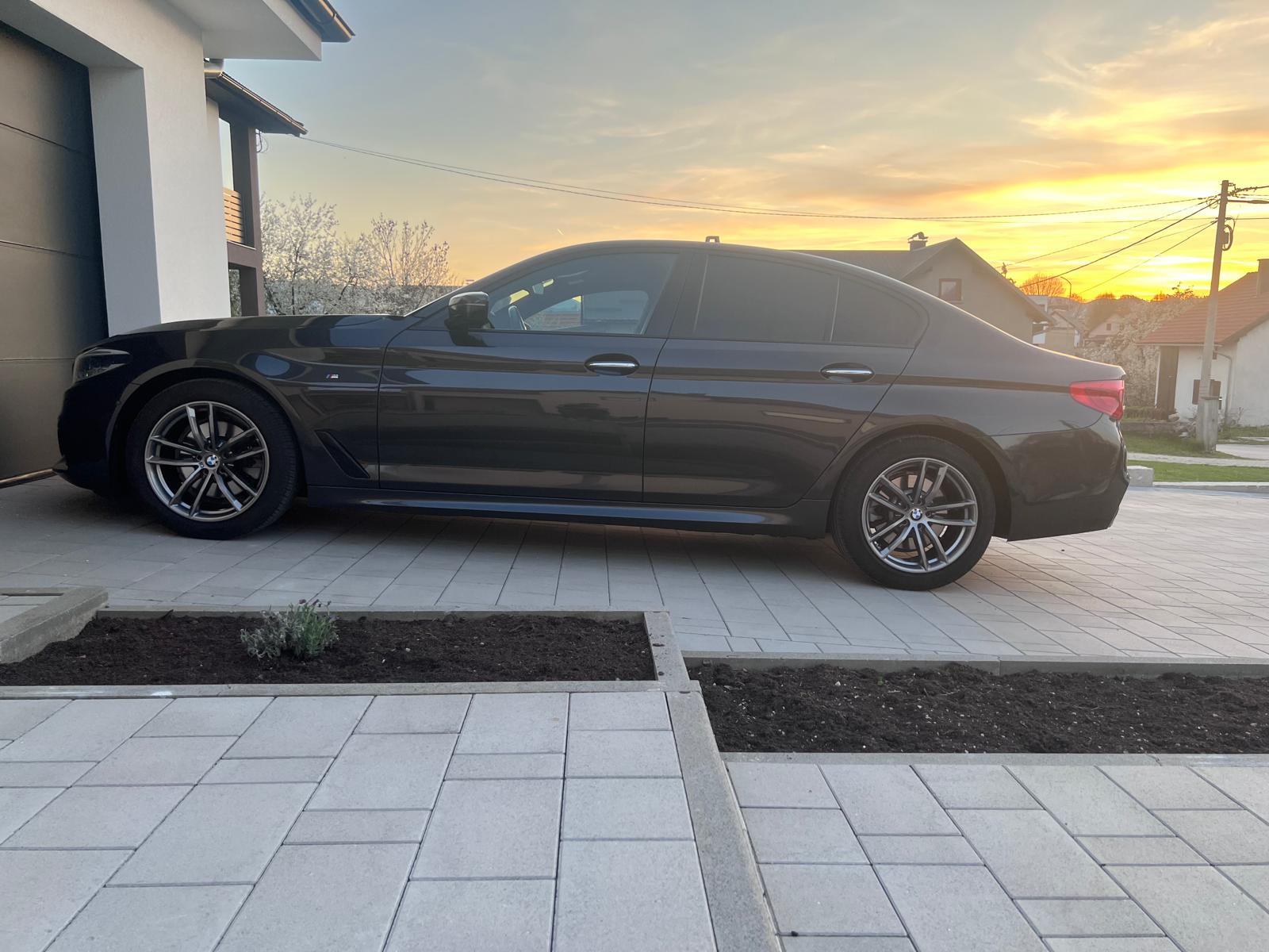 BMW serija 5 520d, fotografija 2