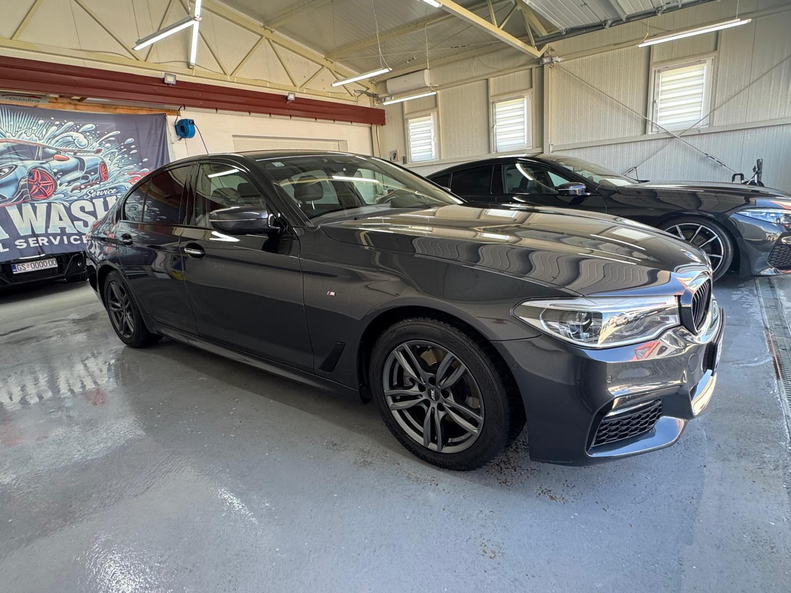BMW serija 5 520d, fotografija 10