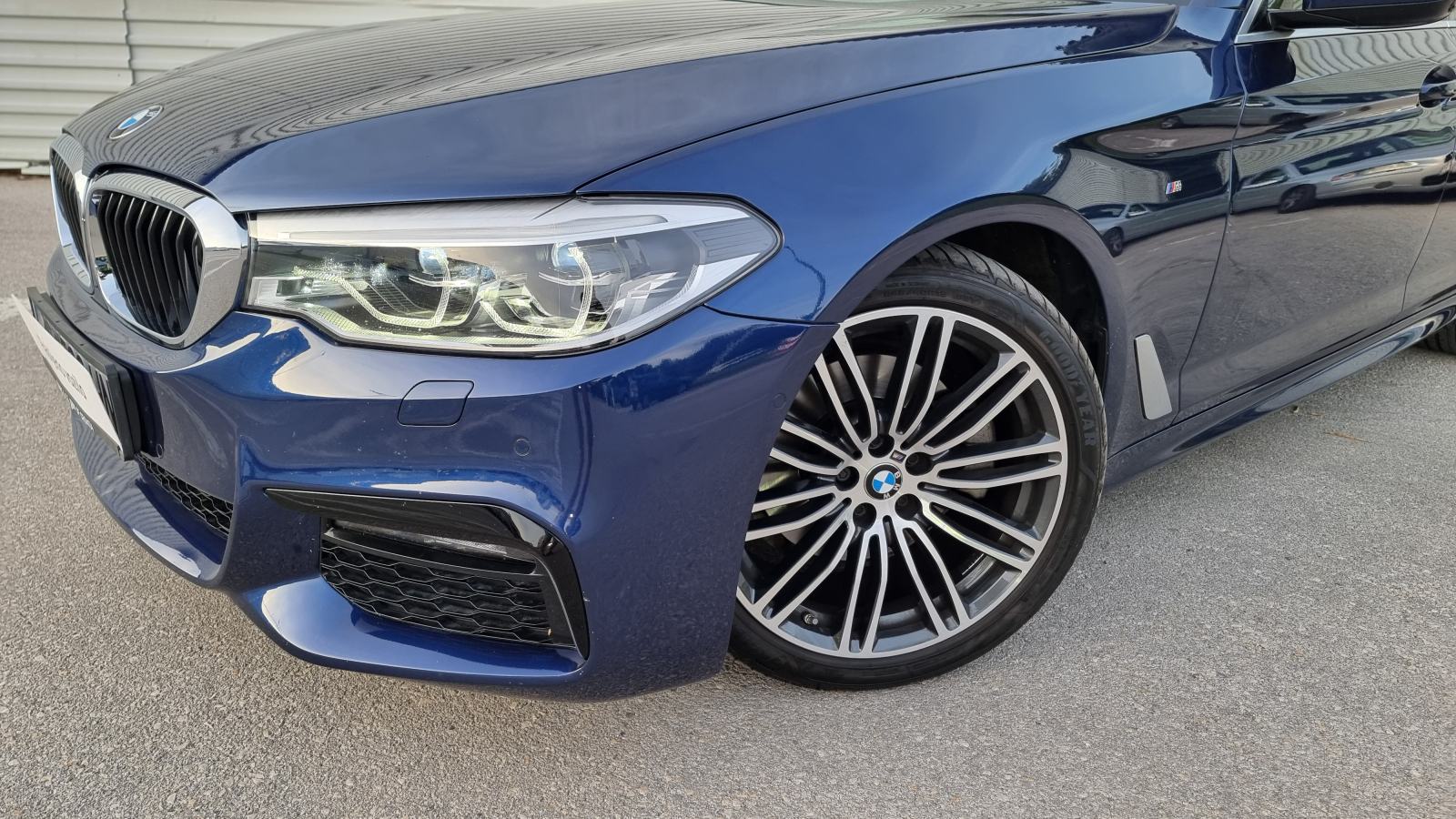 BMW serija 5 520d xDrive Aut. M-Paket * Nije uvoz *Prvi vlasnik*, fotografija 4
