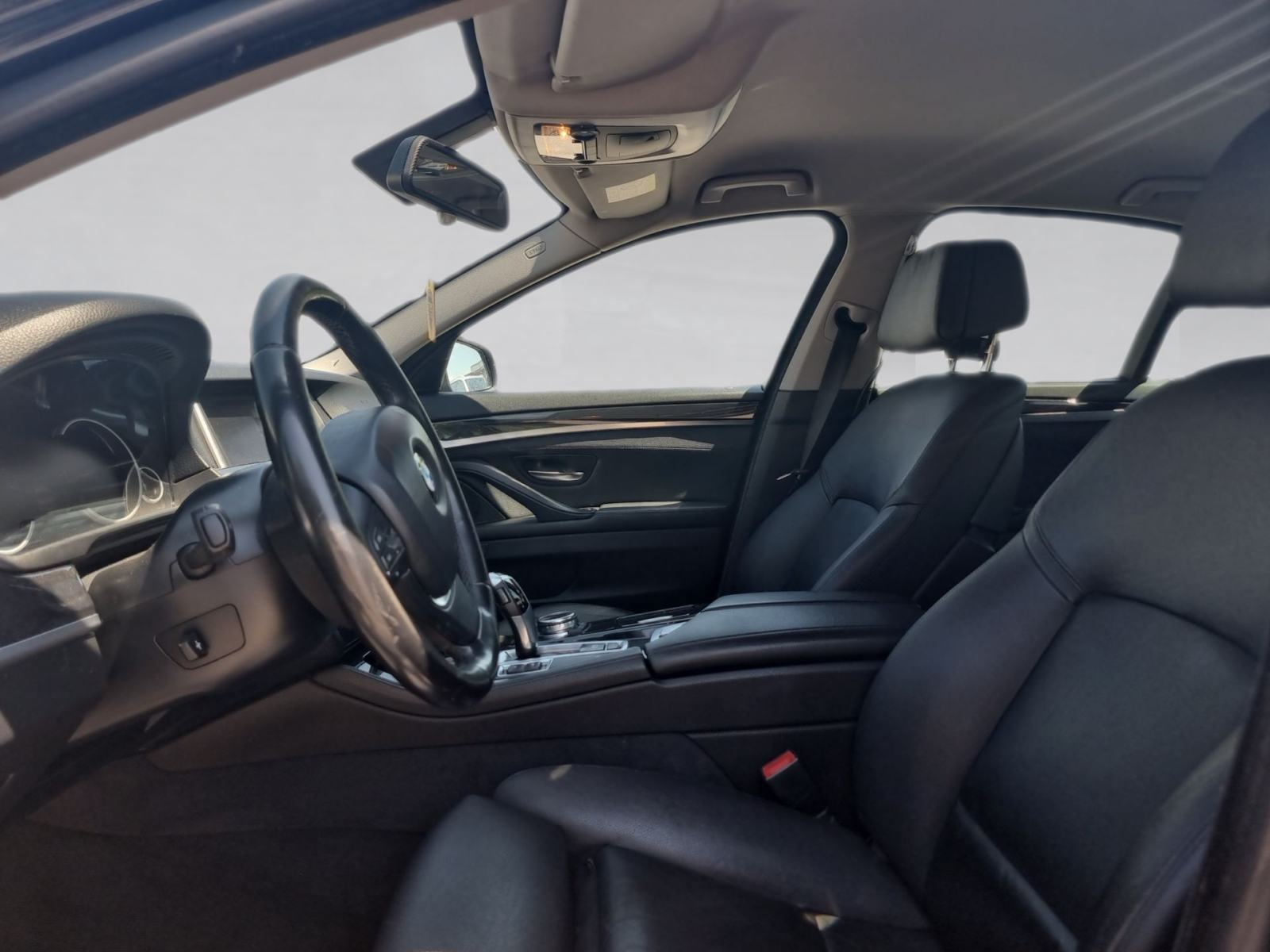 BMW serija 5 520d, Led dnevna svjetla, kožna sjedala s memorijom, navi, fotografija 19