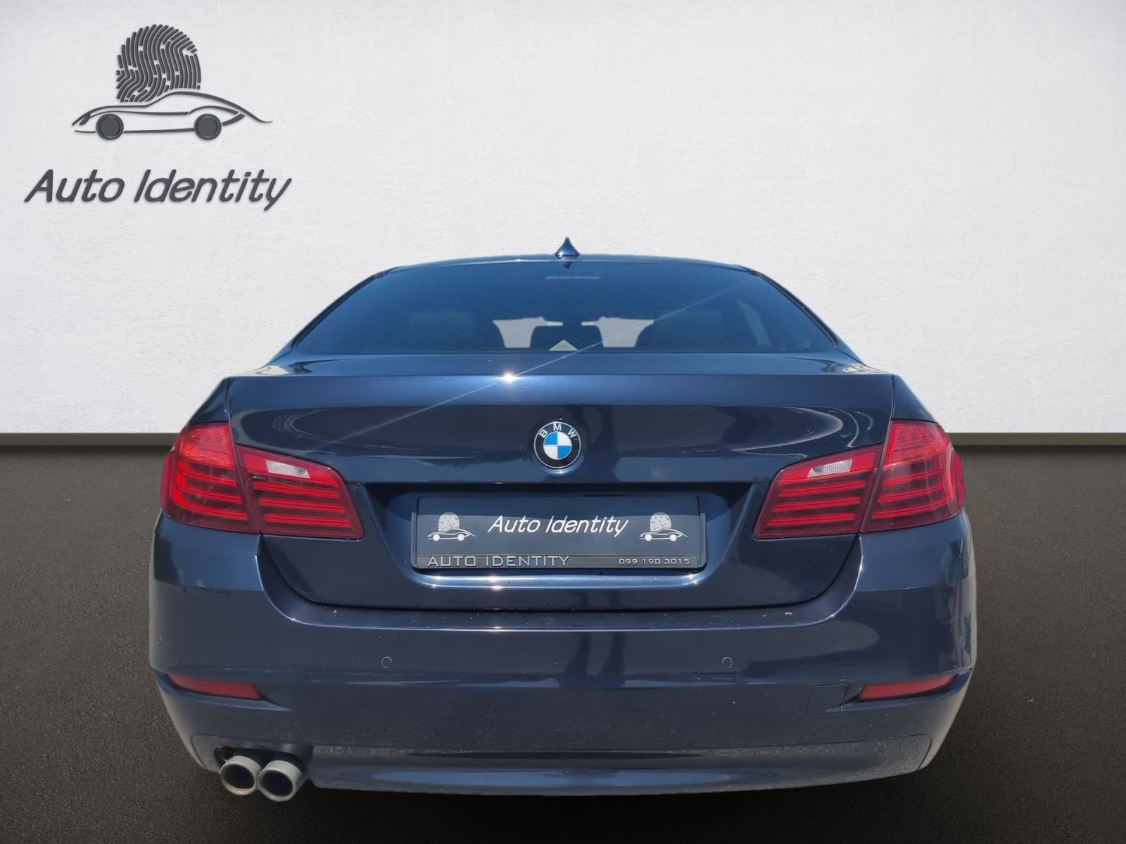 BMW serija 5 520d, Led dnevna svjetla, kožna sjedala s memorijom, navi, fotografija 7