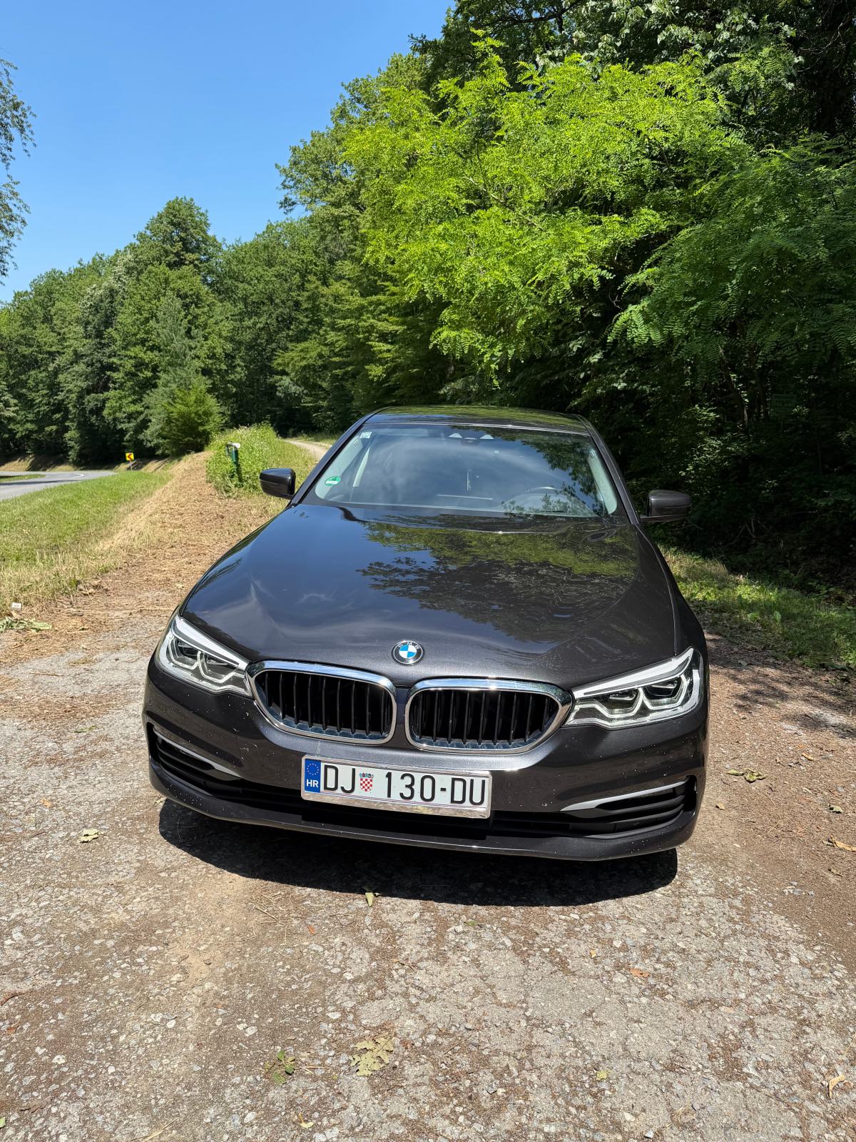 BMW serija 5 520d, fotografija 11
