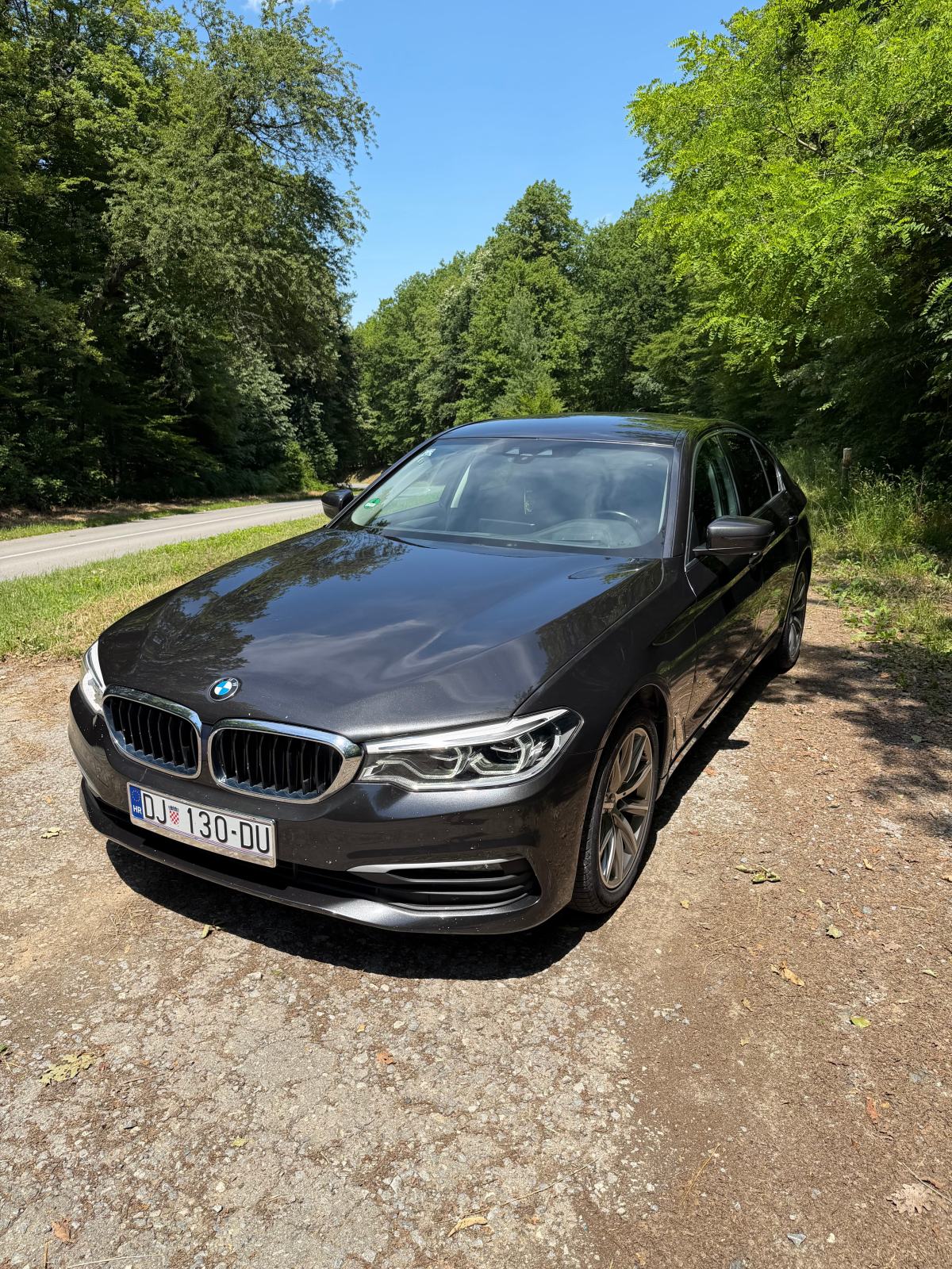 BMW serija 5 520d, fotografija 9