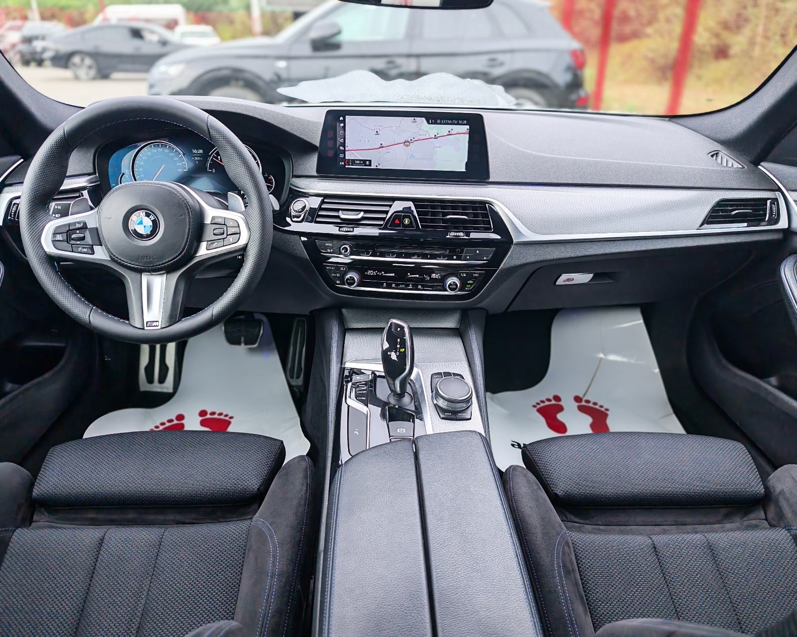 Bmw serija 5 520d M-Paket, Led, Navigacija, Alcantara, 19”,, fotografija 16
