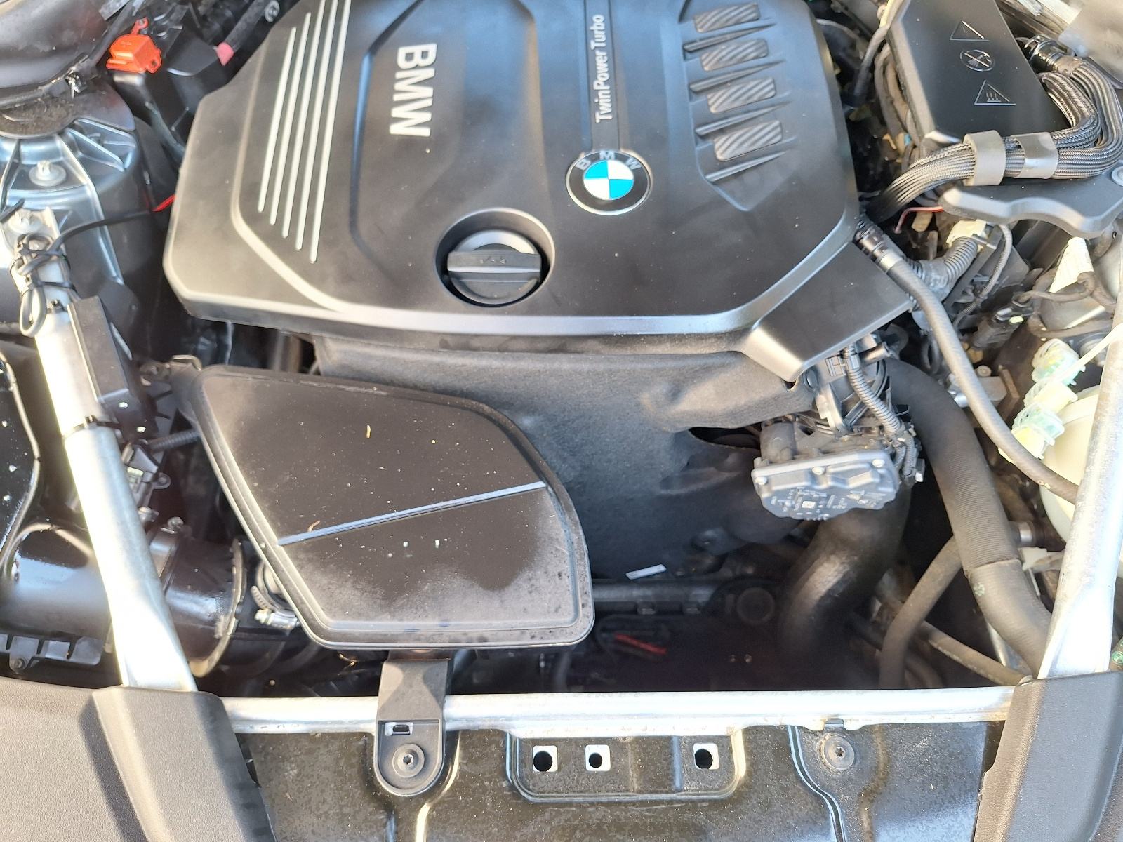 BMW serija 5 520d, fotografija 14