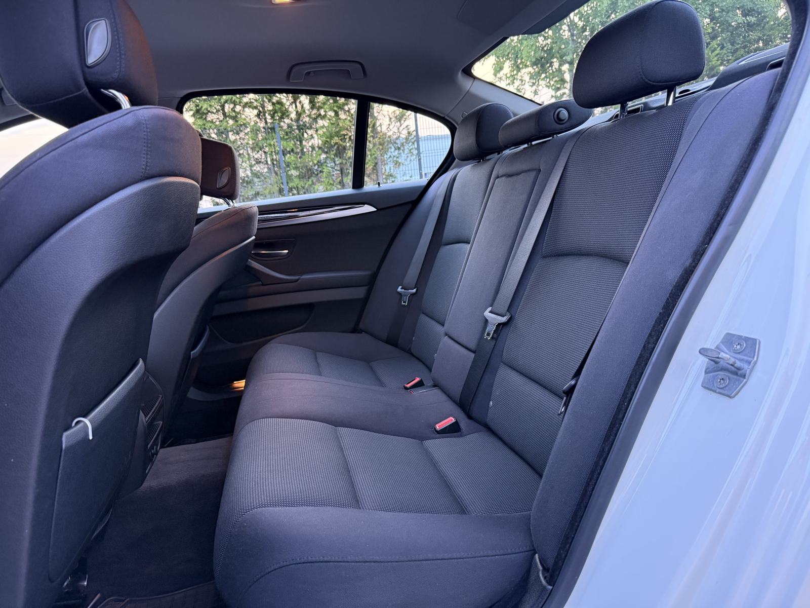 *BMW serija 5 520d*LCI*2013 GODINA*160 000KM*KAO NOV*, fotografija 11