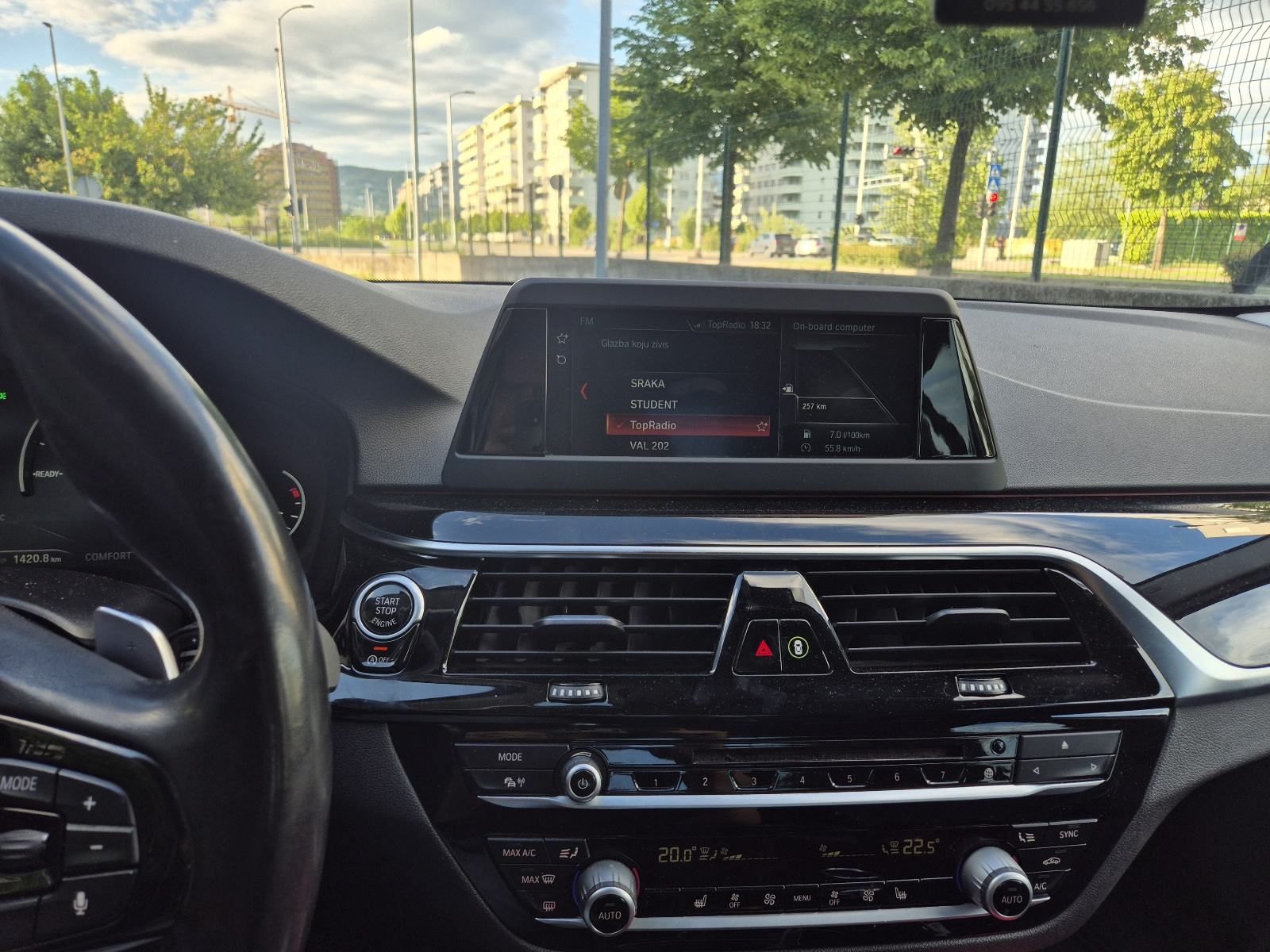 BMW serija 5 520d Sportline, fotografija 10