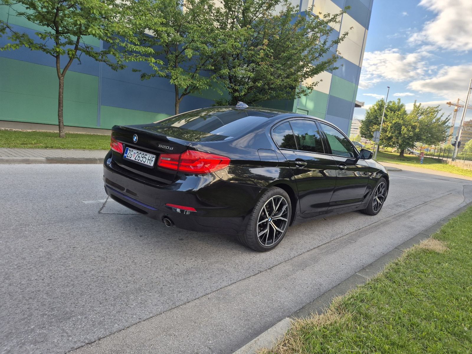 BMW serija 5 520d Sportline, fotografija 7