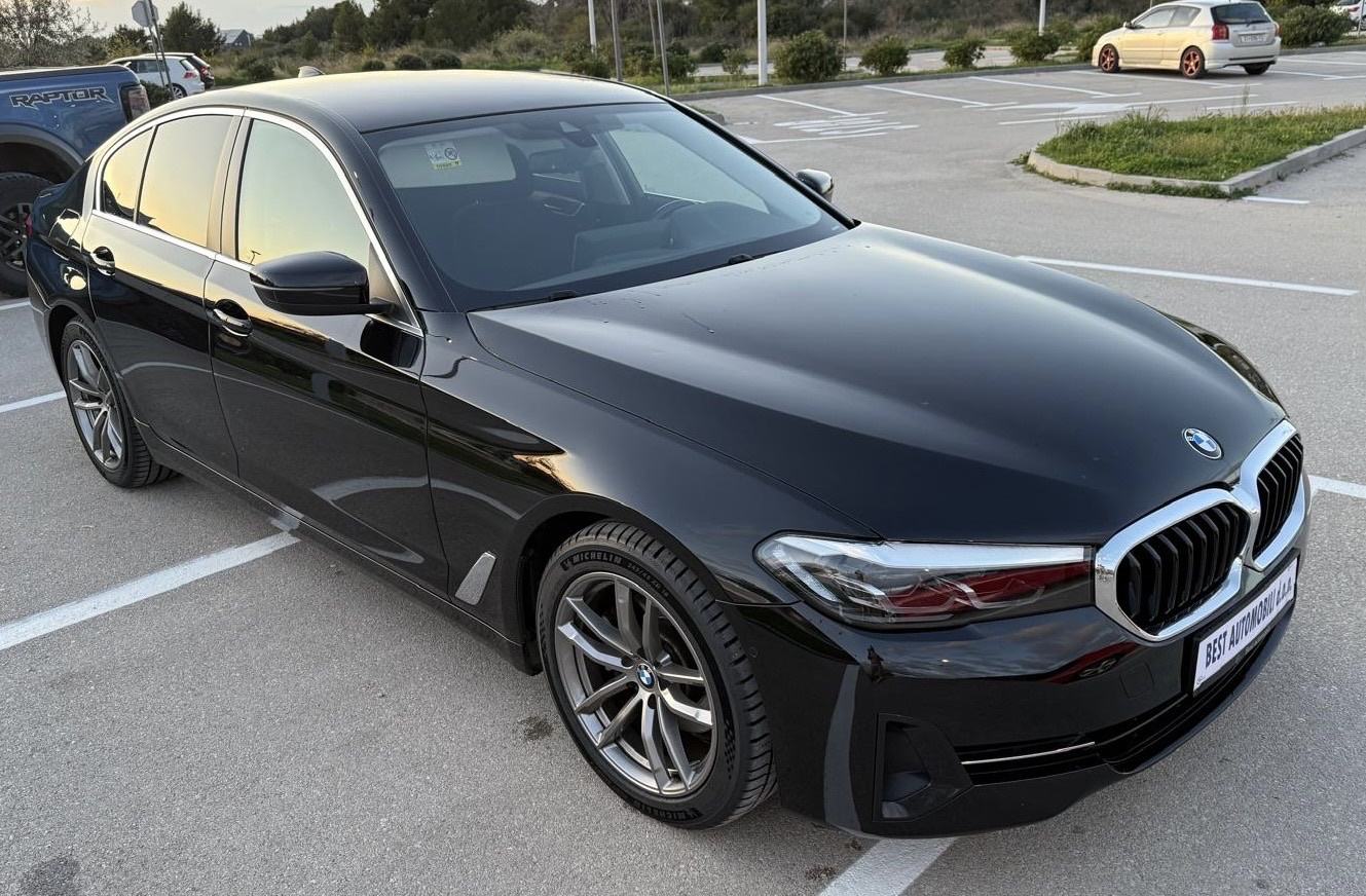 BMW serija 5 520d u sustavu pdv, kamera 360, fotografija 3