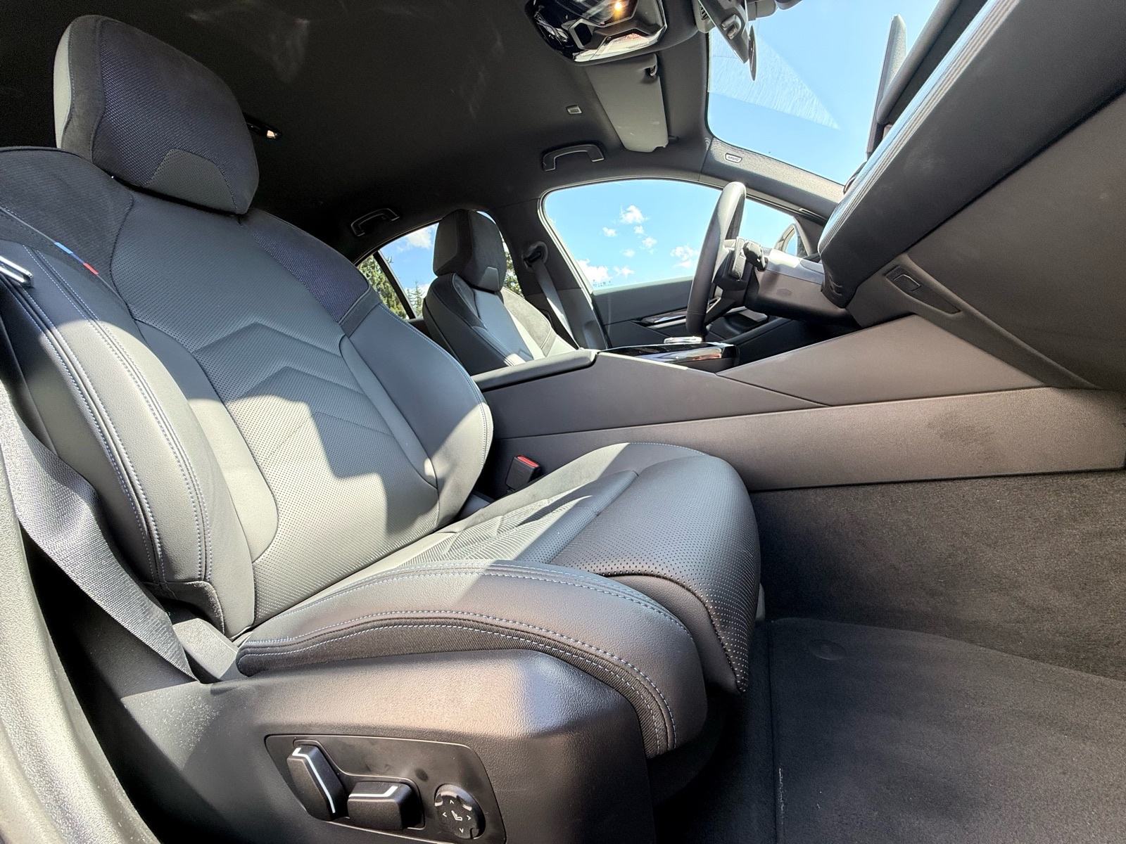 BMW serija 5 520d Xdrive automatik M Sport, fotografija 18