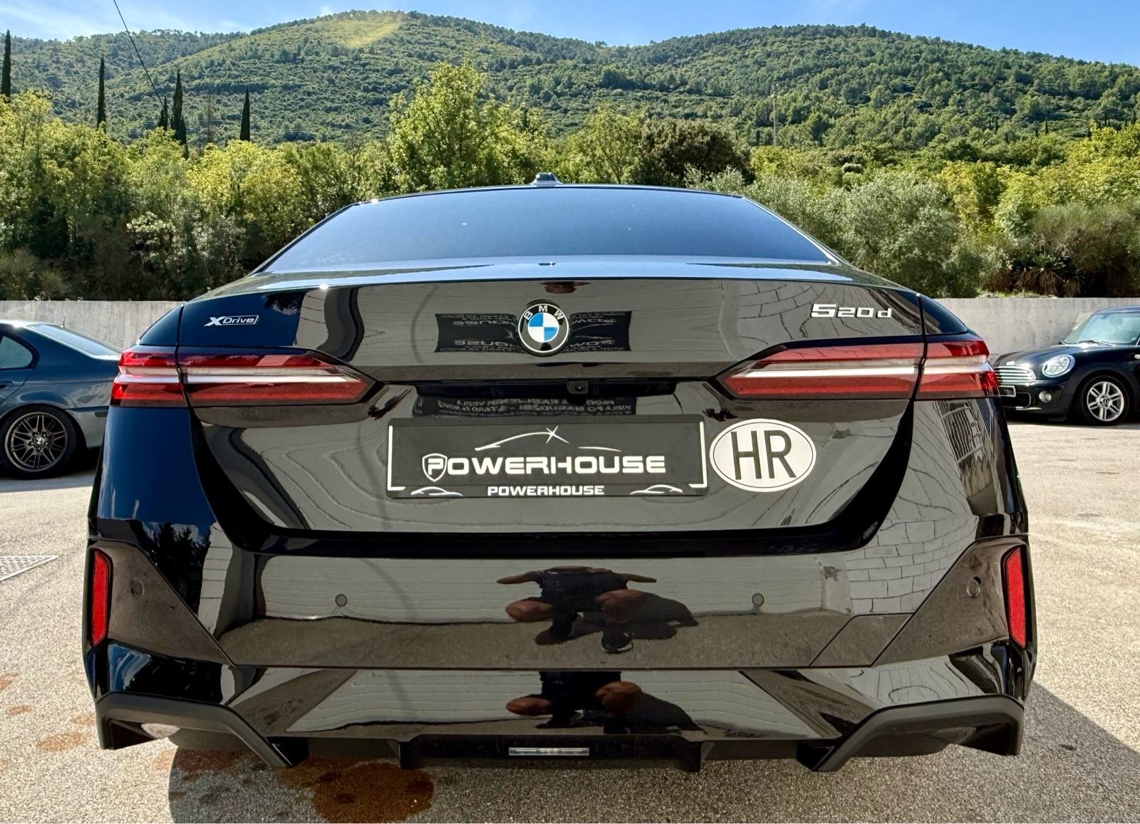 BMW serija 5 520d Xdrive automatik M Sport, fotografija 9