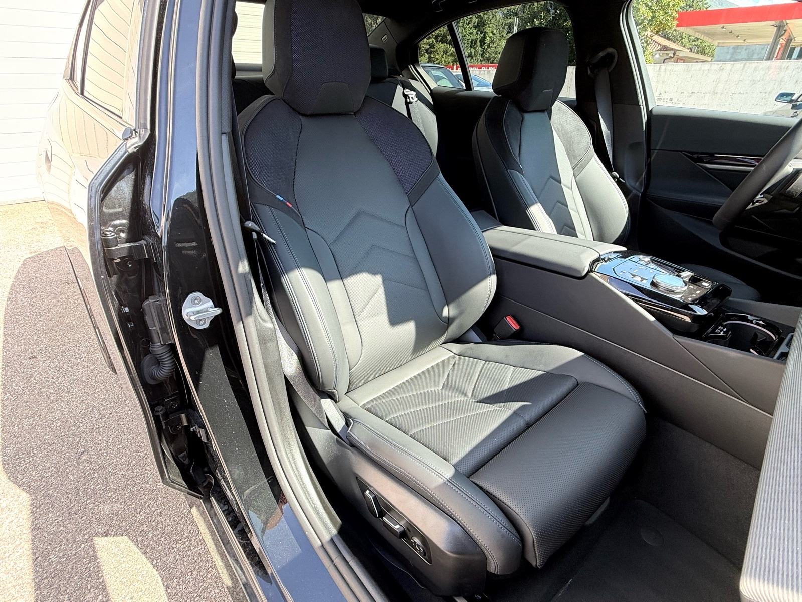 BMW serija 5 520d Xdrive automatik M Sport, fotografija 14