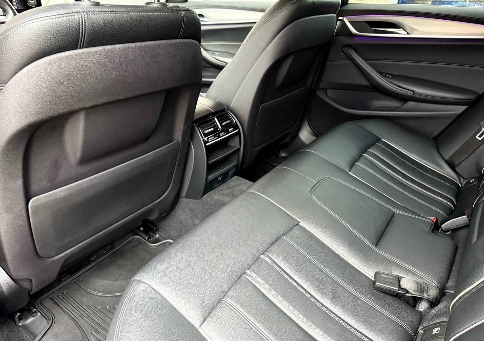 BMW serija 5 520d xDrive *LUXURY*LED*KAMERA*KOŽA*, fotografija 13