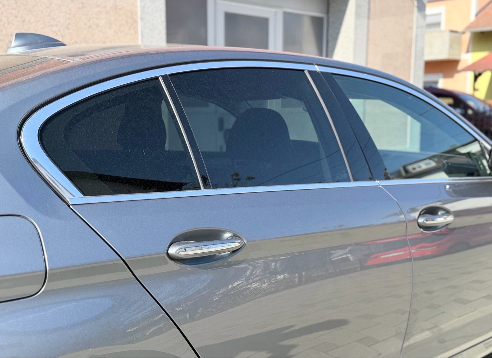 BMW serija 5 520d xDrive *LUXURY*LED*KAMERA*KOŽA*, fotografija 7