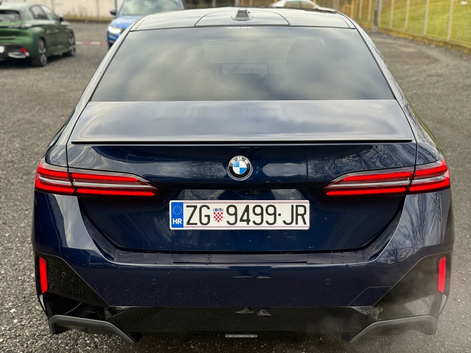 BMW serija 5 520d xDrive | M Sport | Laser | Harman/Kardon | Reg.12/26, fotografija 5