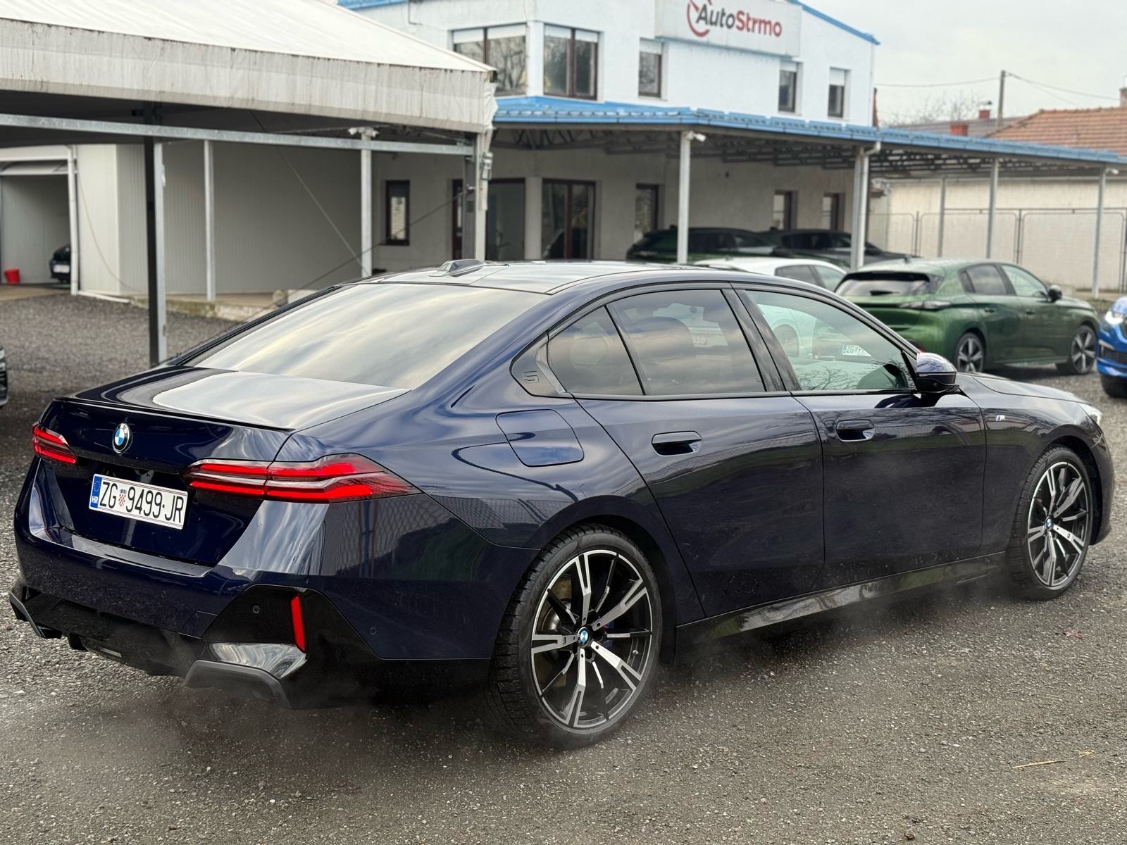 BMW serija 5 520d xDrive | M Sport | Laser | Harman/Kardon | Reg.12/26, fotografija 4
