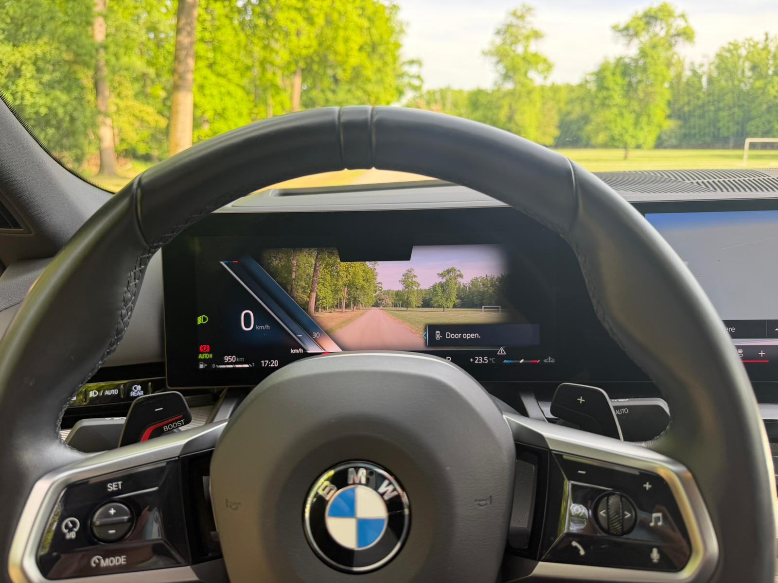 BMW serija 5 520d xDrive MSport Pro Iconic,el.kuka,tvorničko jamstvo, fotografija 19